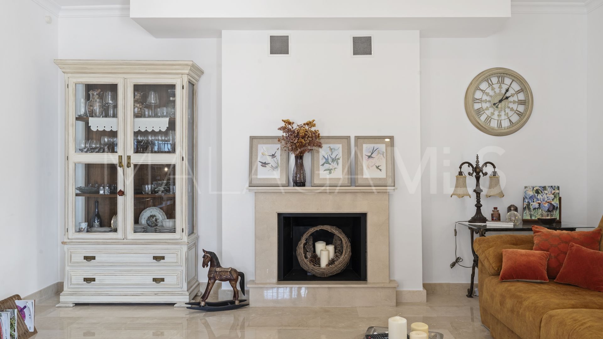 Villa for sale in Riviera del Sol
