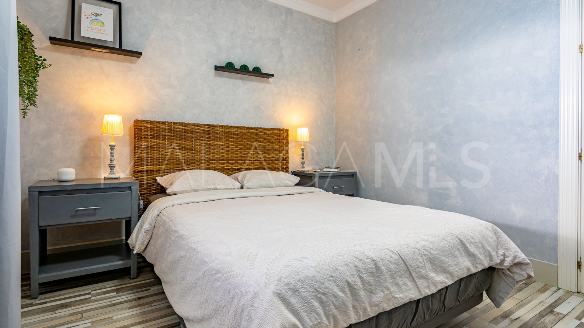 Villa de 6 bedrooms a la venta in Calahonda
