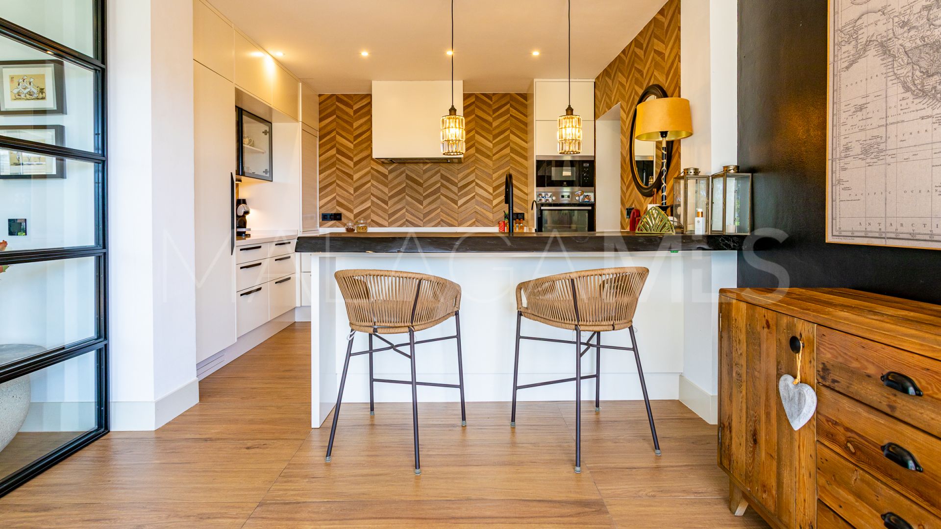 Villa de 6 bedrooms a la venta in Calahonda
