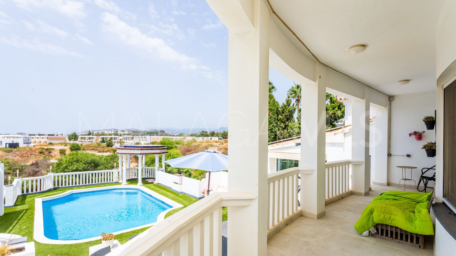 For sale 5 bedrooms villa in El Chaparral