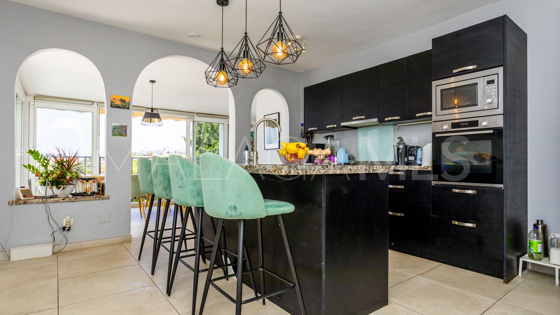 For sale 5 bedrooms villa in El Chaparral