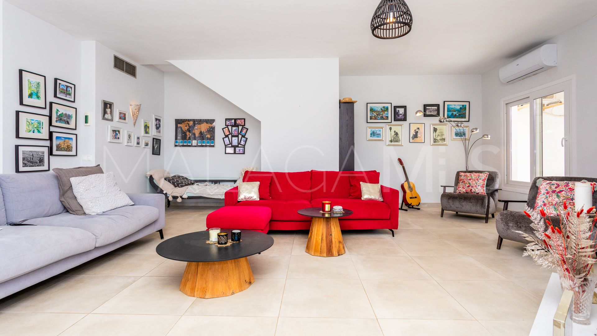 For sale 5 bedrooms villa in El Chaparral