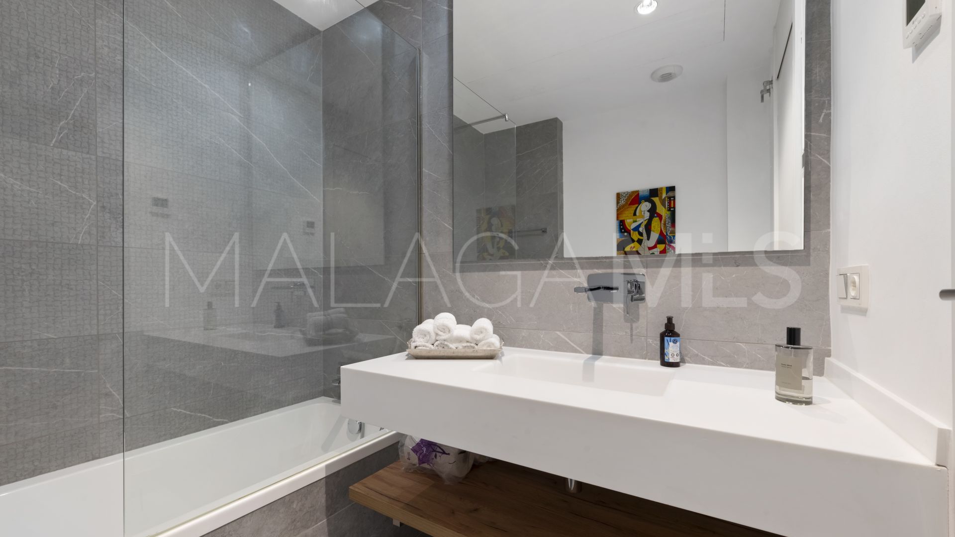 Ground floor apartment for sale in Cabopino