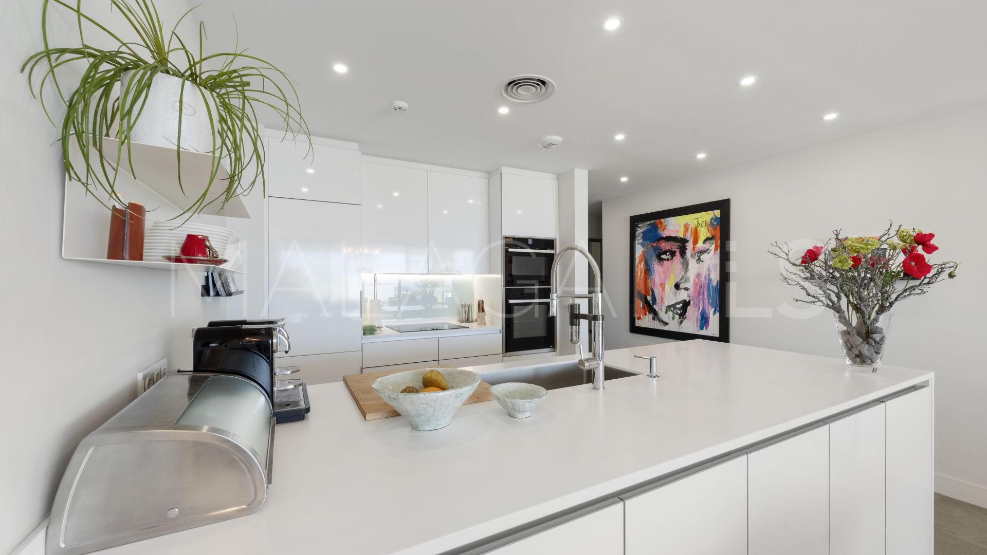 Ground floor apartment for sale in Cabopino