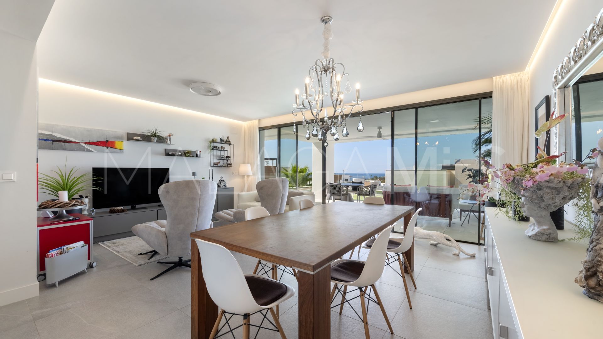 Ground floor apartment for sale in Cabopino