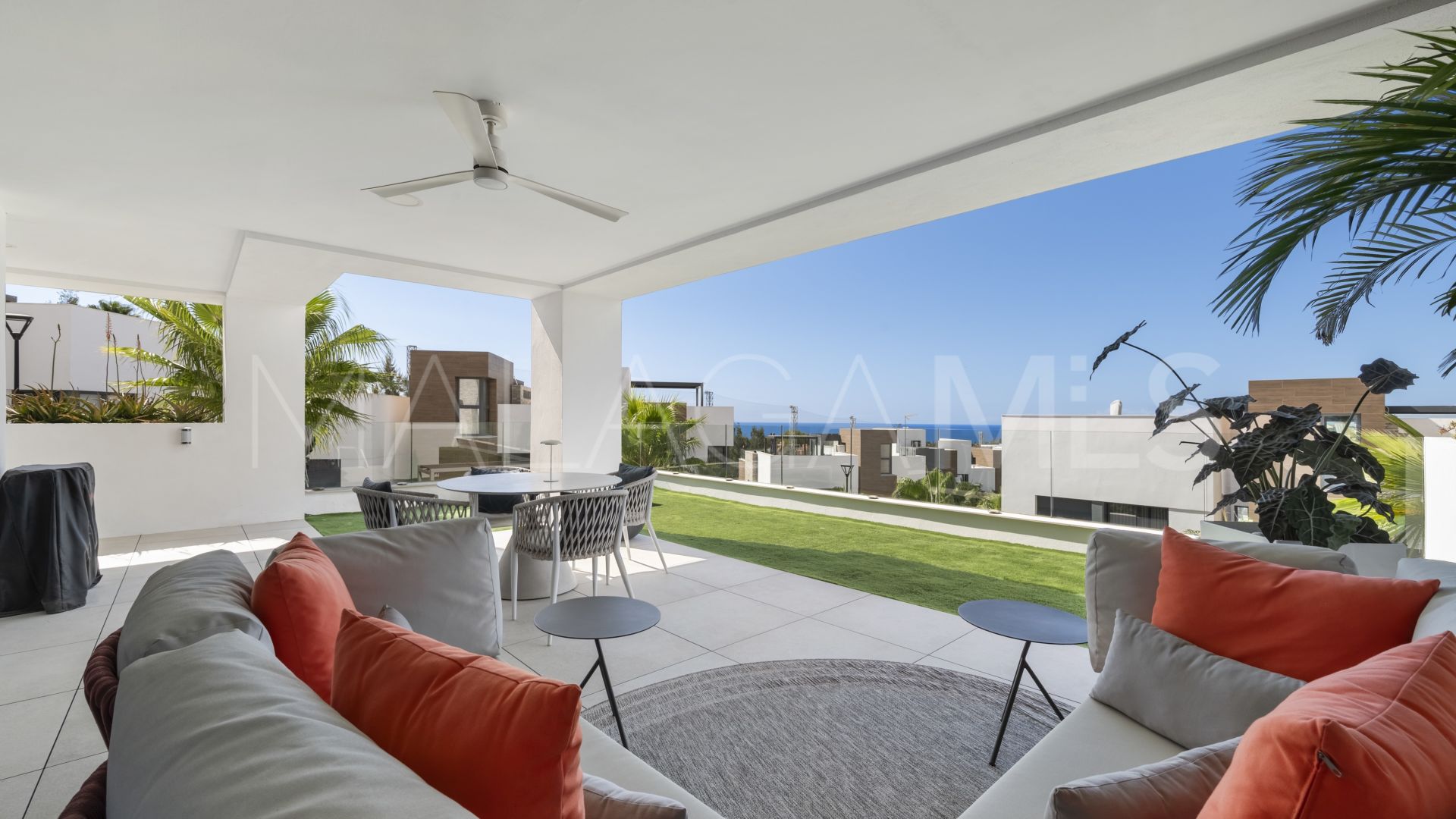 Ground floor apartment for sale in Cabopino