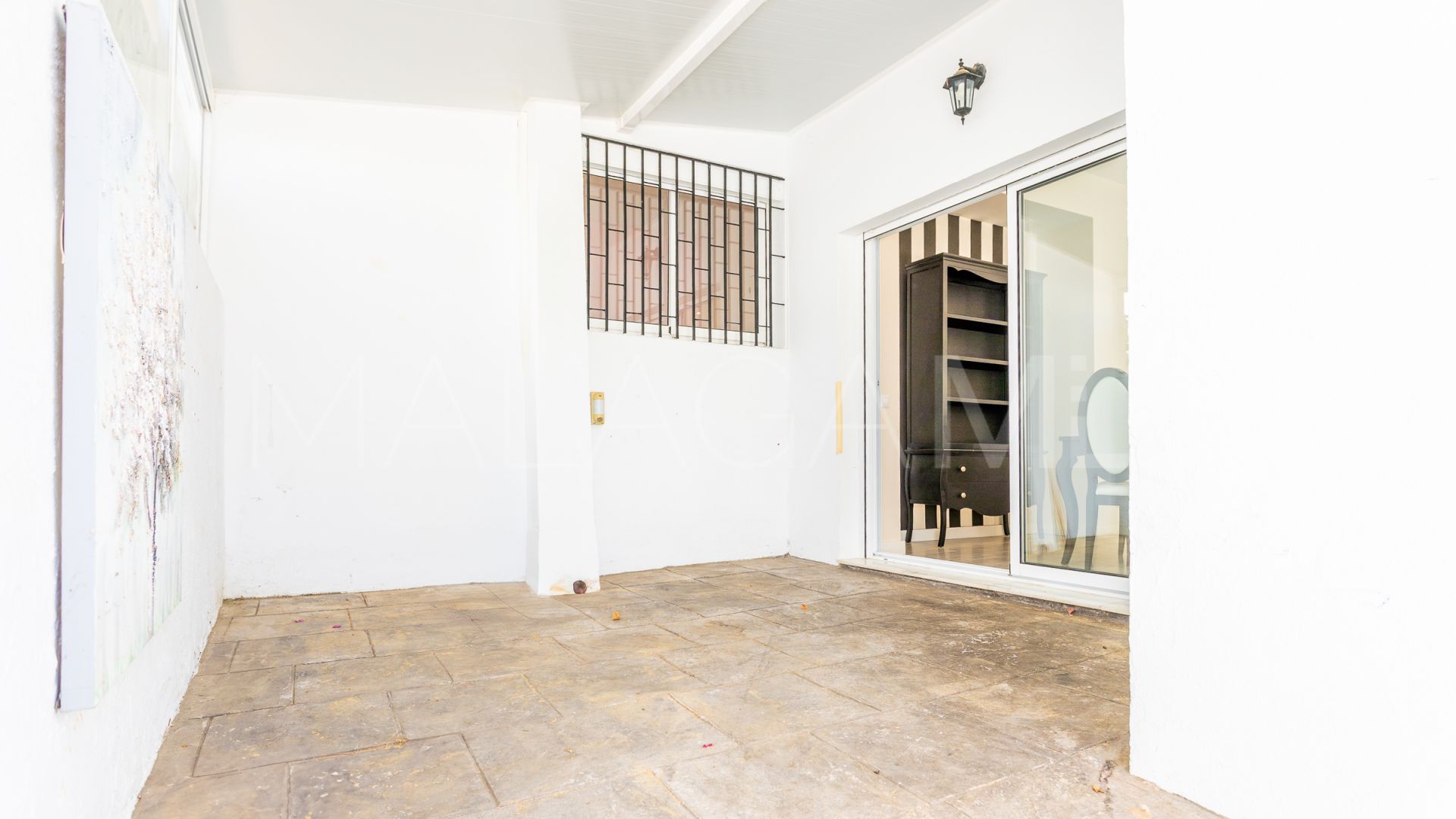Villa for sale in Calahonda