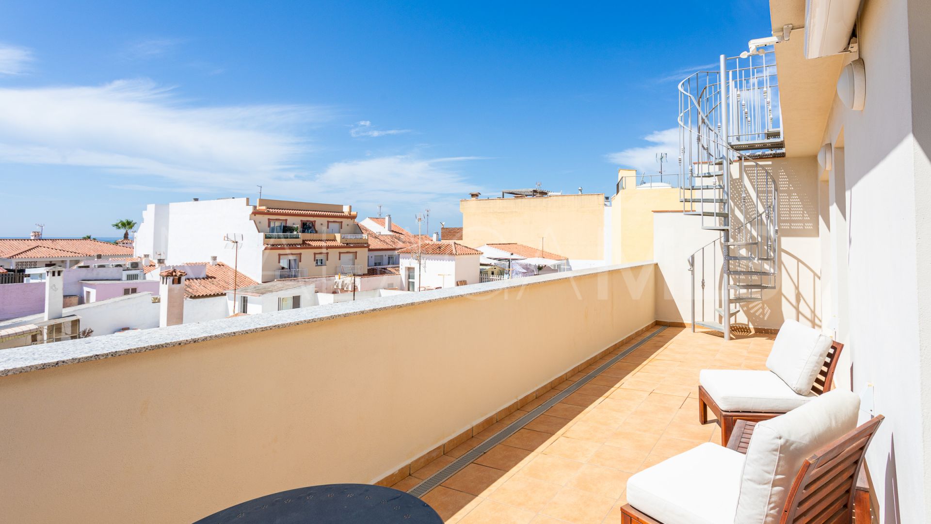 Immeuble for sale in Cala de Mijas