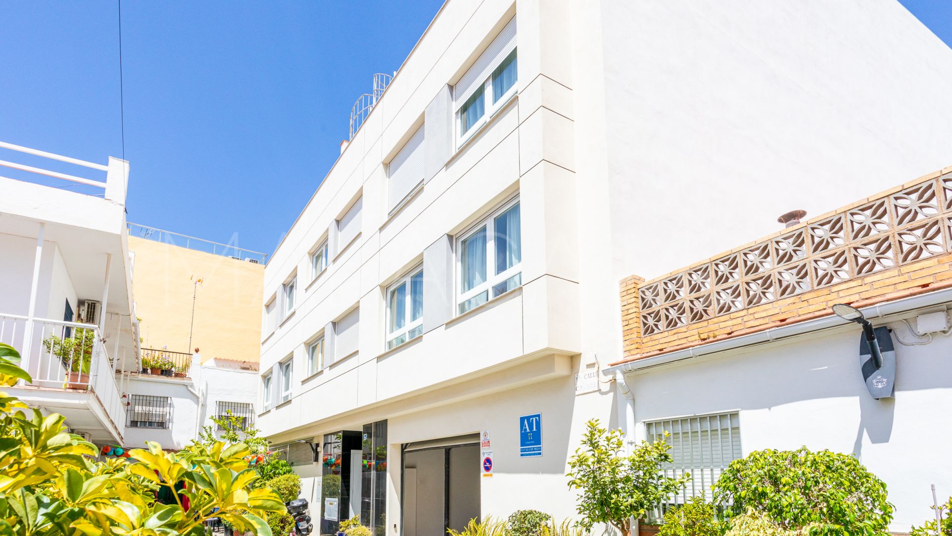 Immeuble for sale in Cala de Mijas