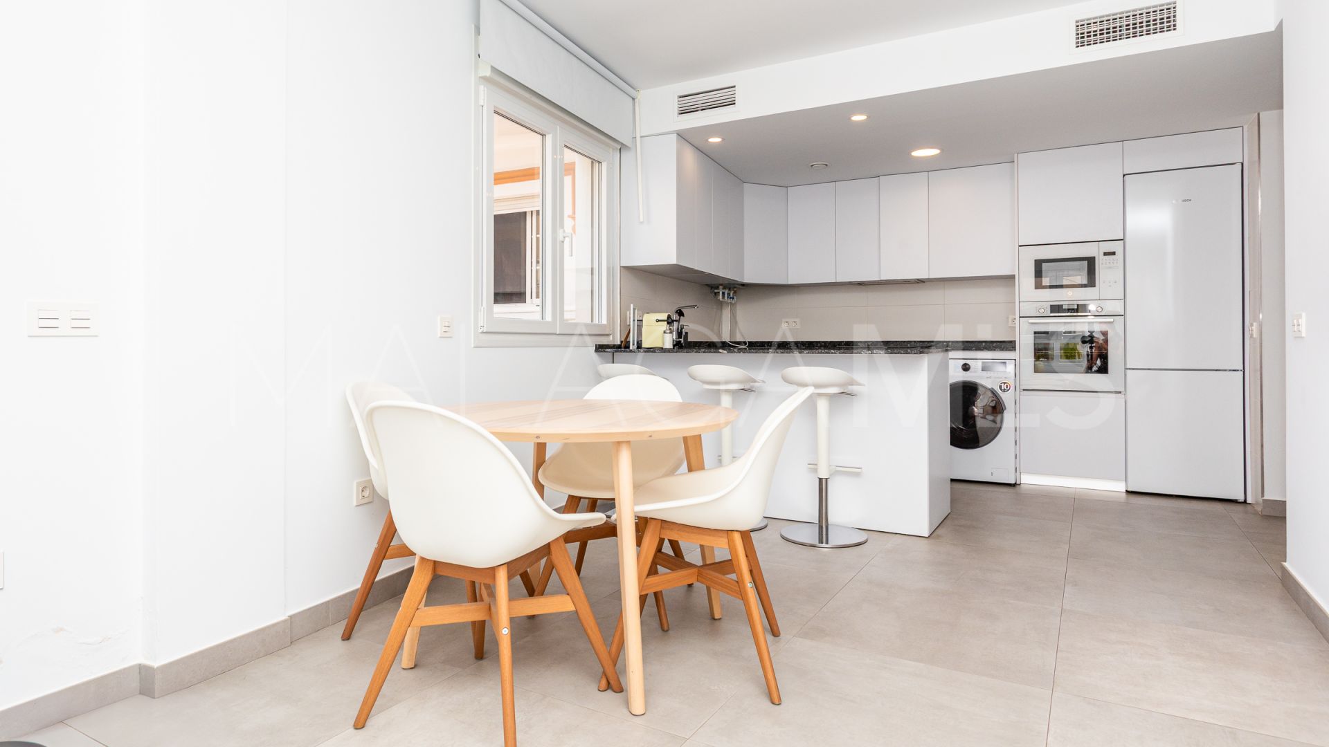 Immeuble for sale in Cala de Mijas