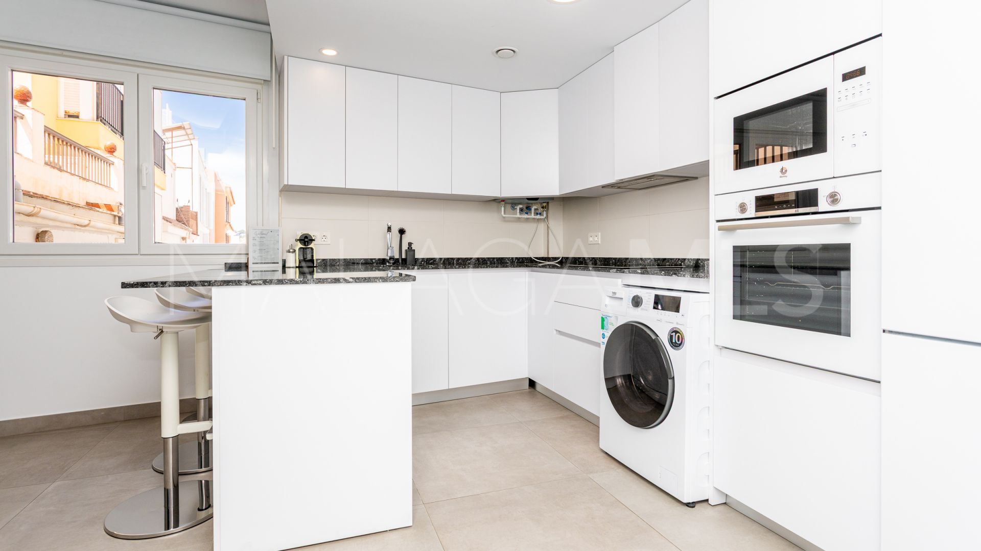 Immeuble for sale in Cala de Mijas