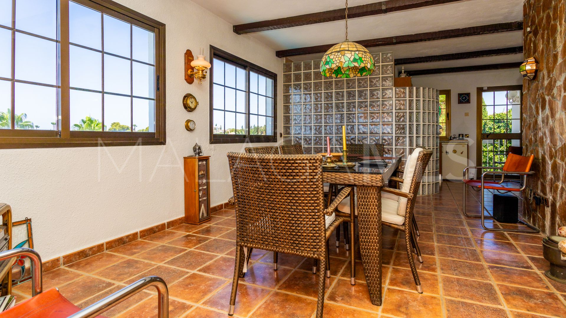 Villa for sale in Calahonda