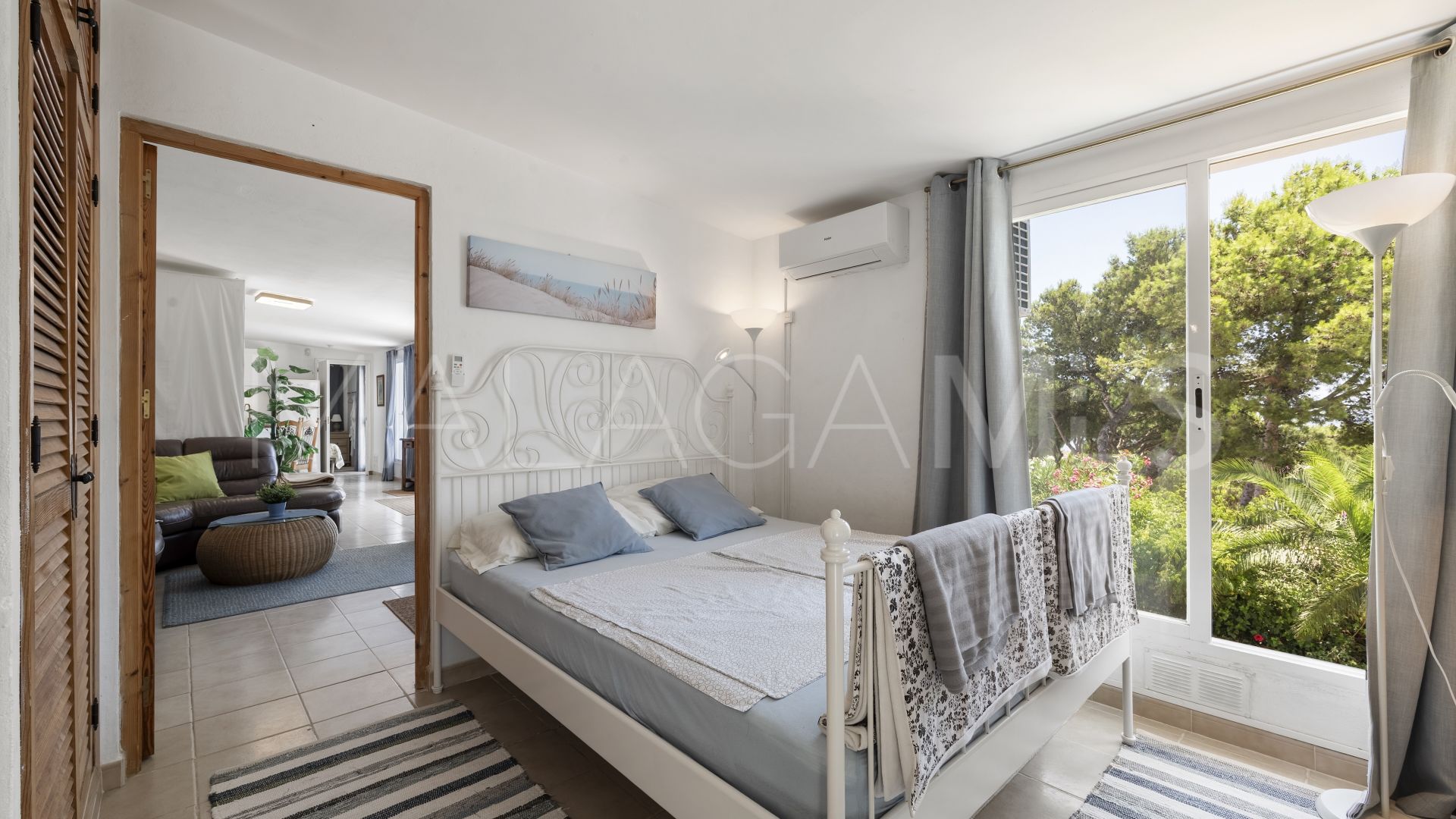 Villa for sale in Cala de Mijas