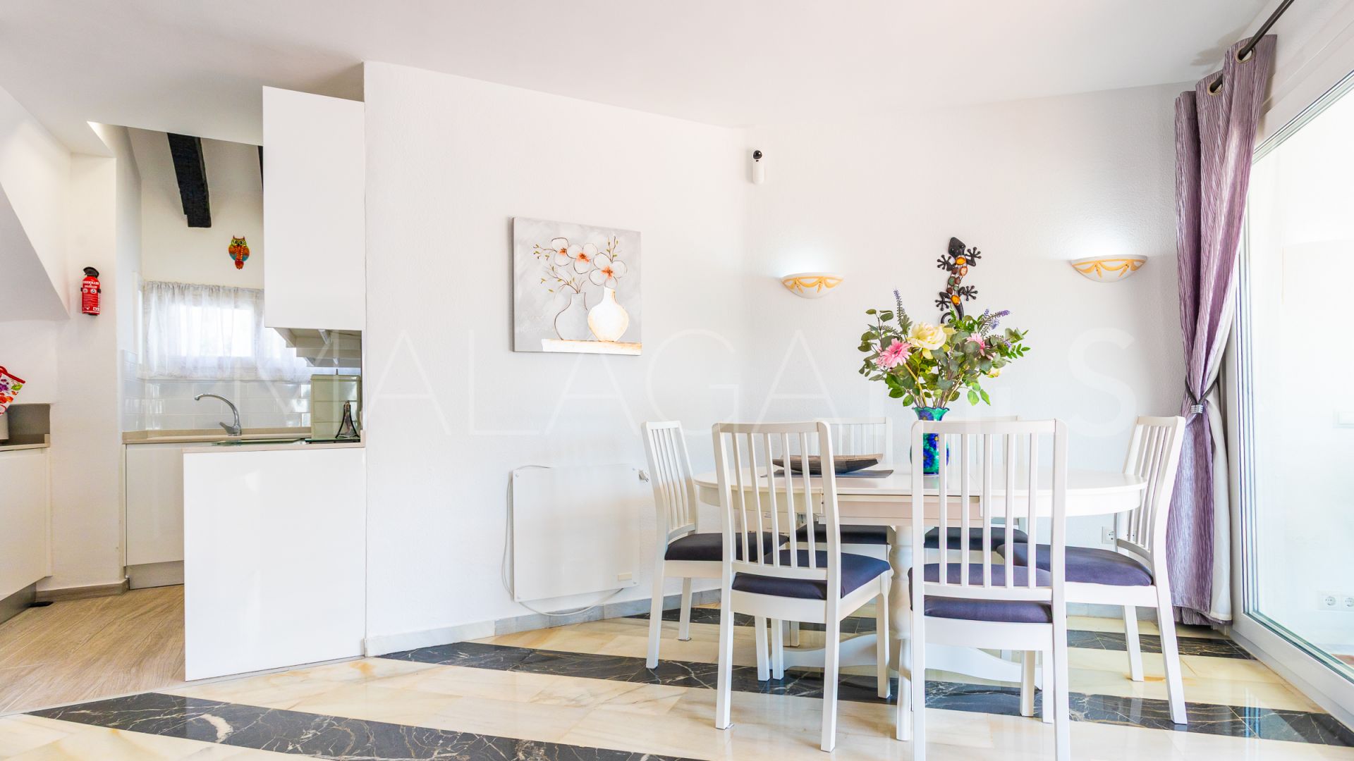 Duplex penthouse for sale in Calahonda