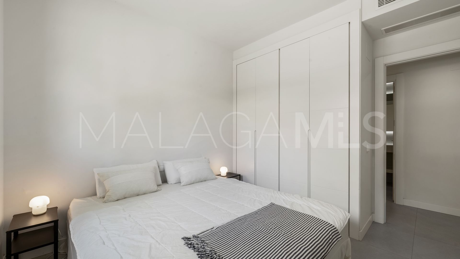 Markplanslägenhet for sale in Calanova Golf