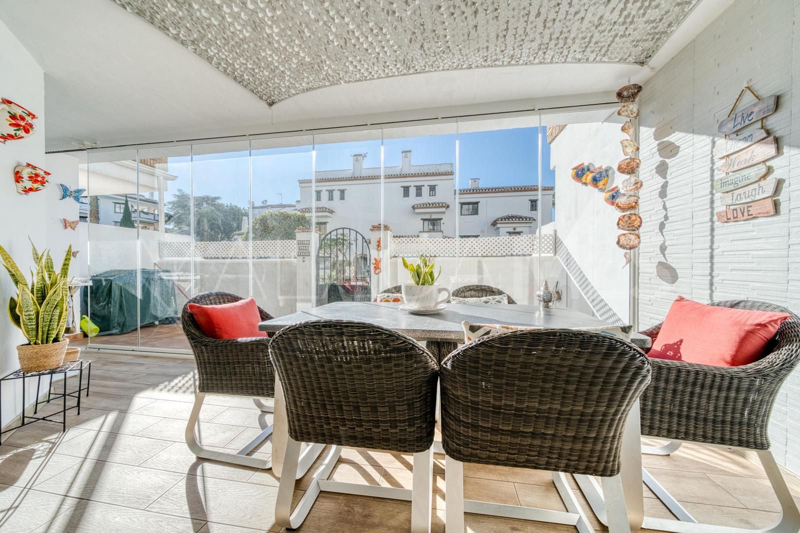 Appartement rez de chaussée for sale in Calahonda