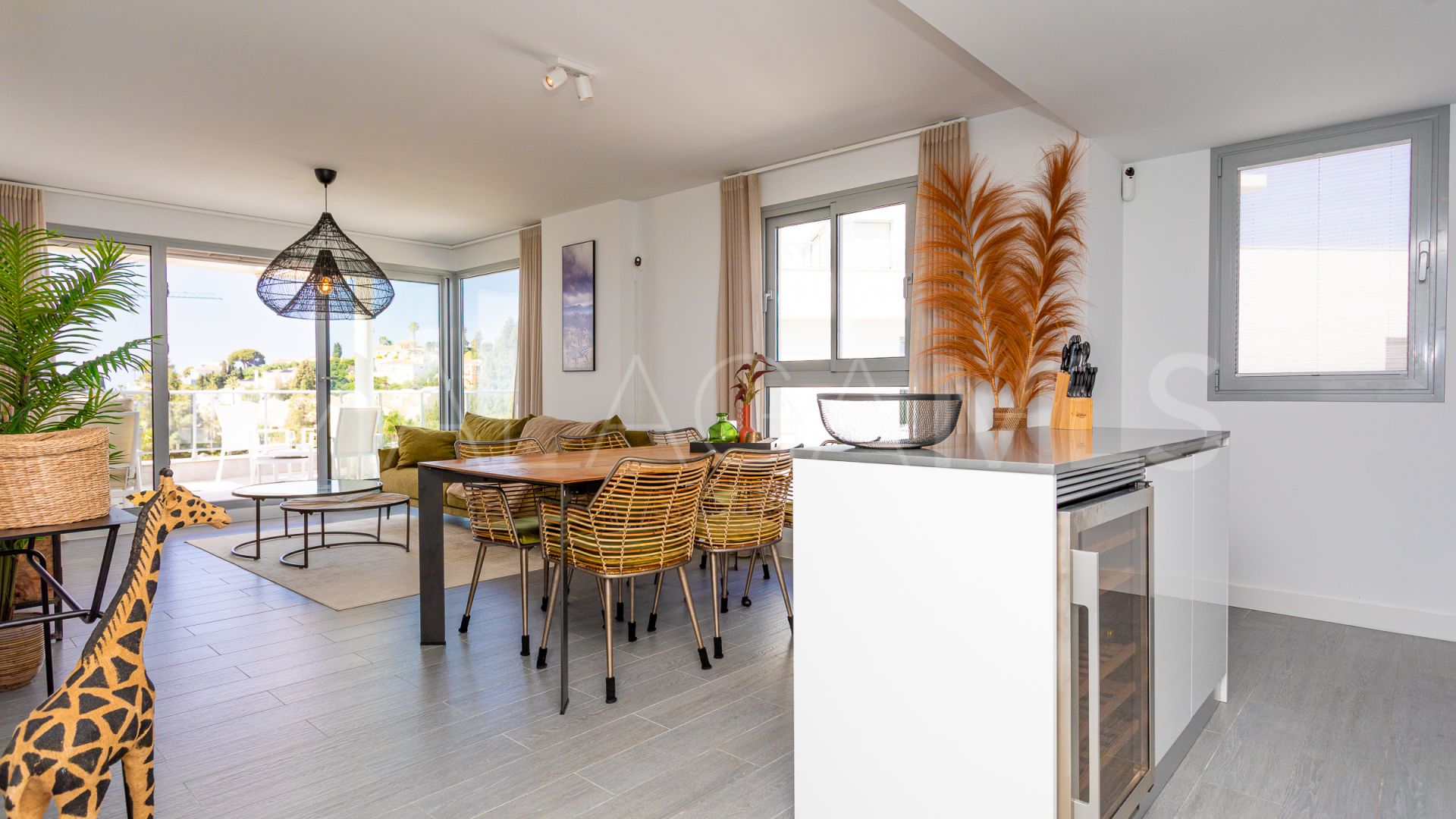 El Chaparral, apartamento for sale with 3 bedrooms