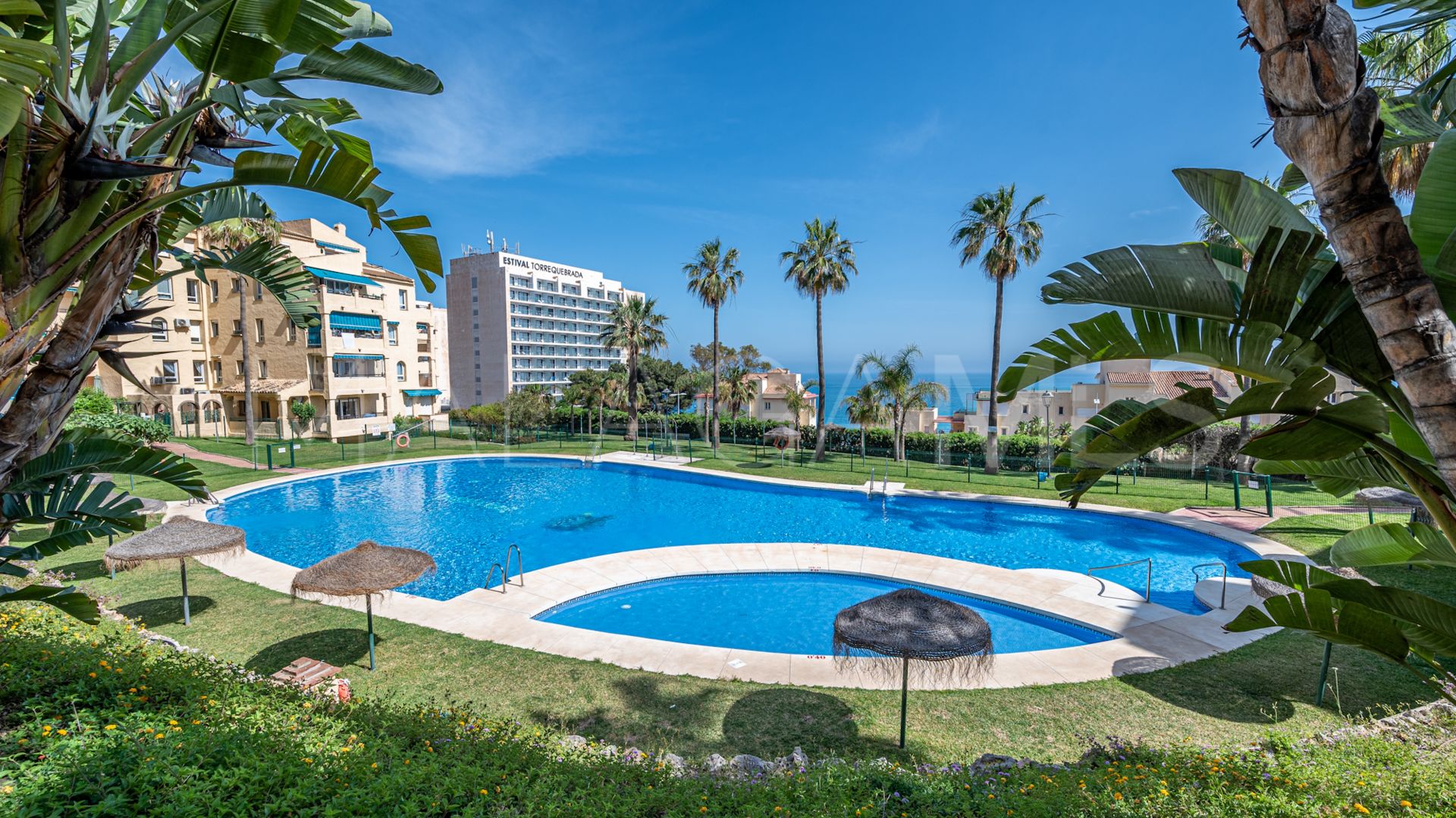 Torrequebrada, apartamento planta baja de 3 bedrooms for sale