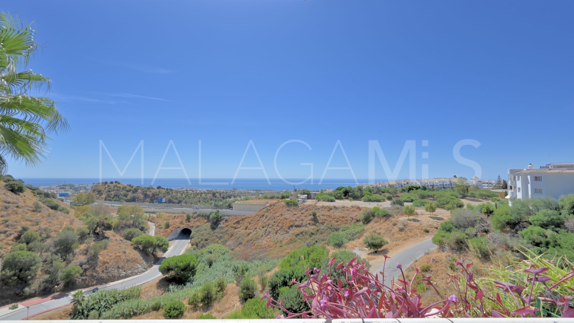 Apartment in Calahonda for sale