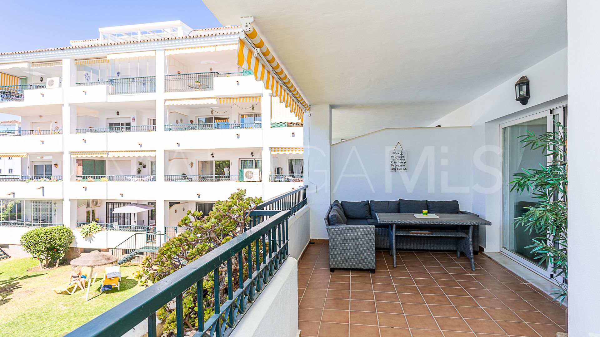 Calahonda 2 bedrooms apartment for sale