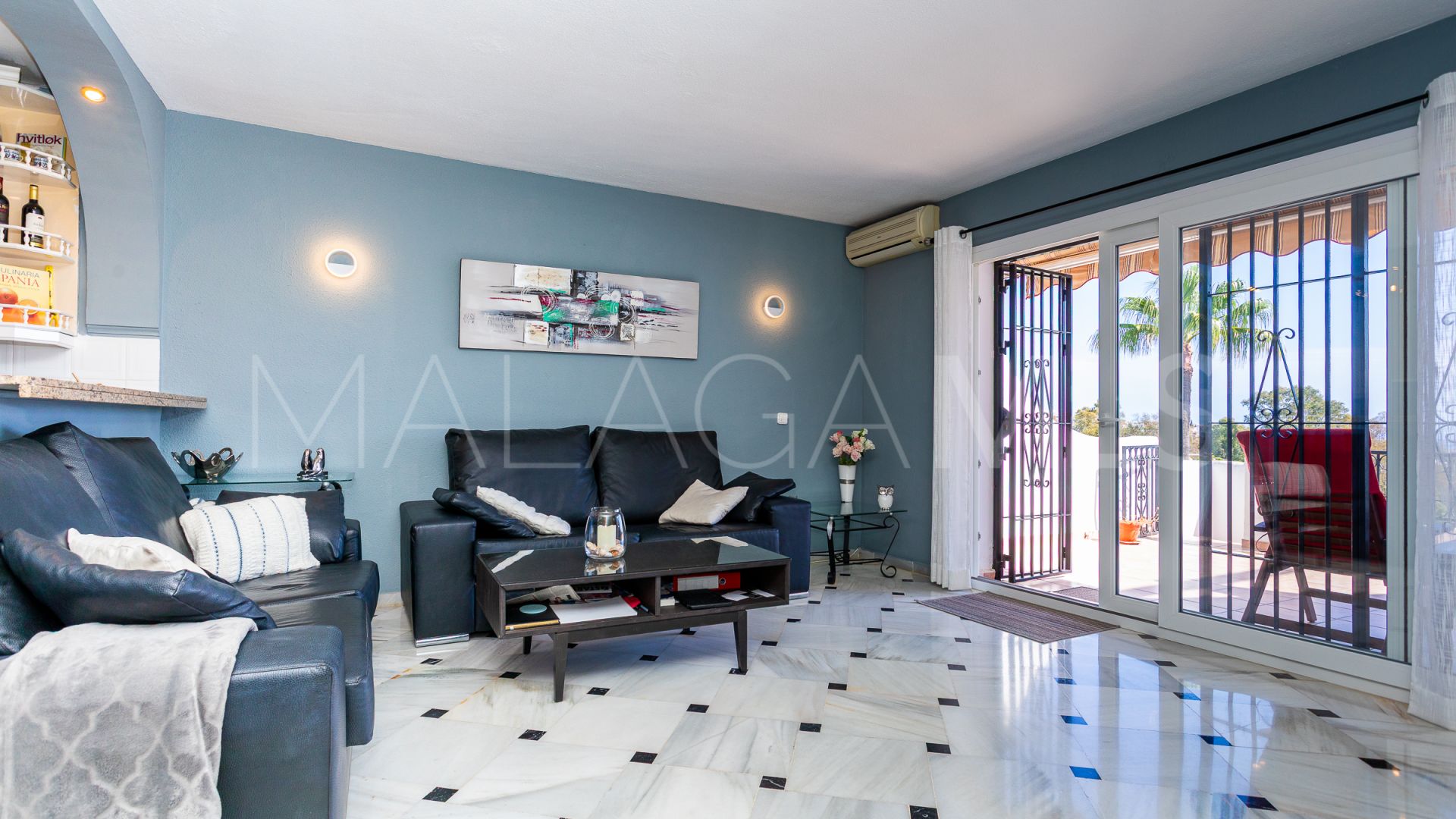 Calahonda town house for sale