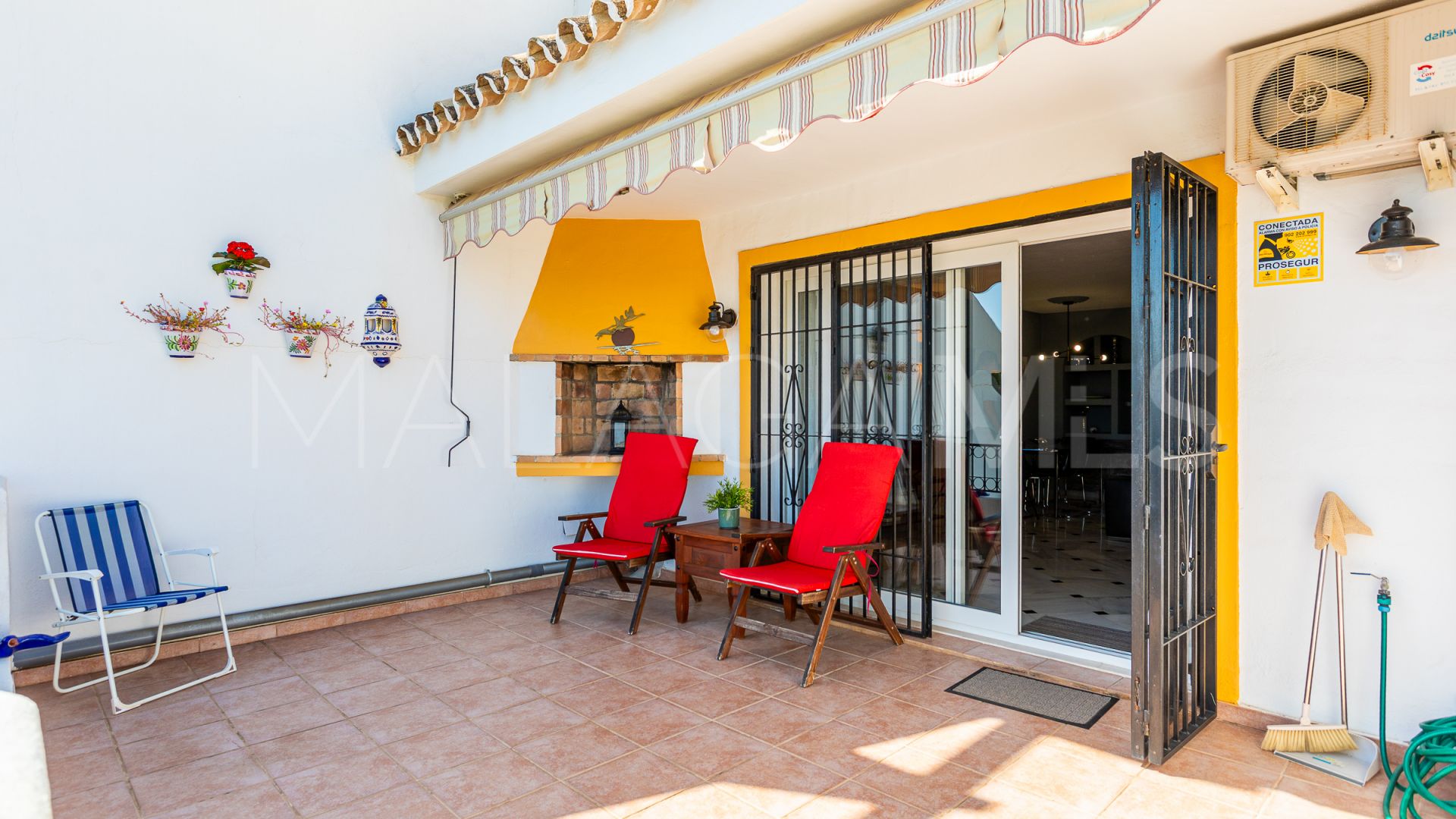Calahonda town house for sale