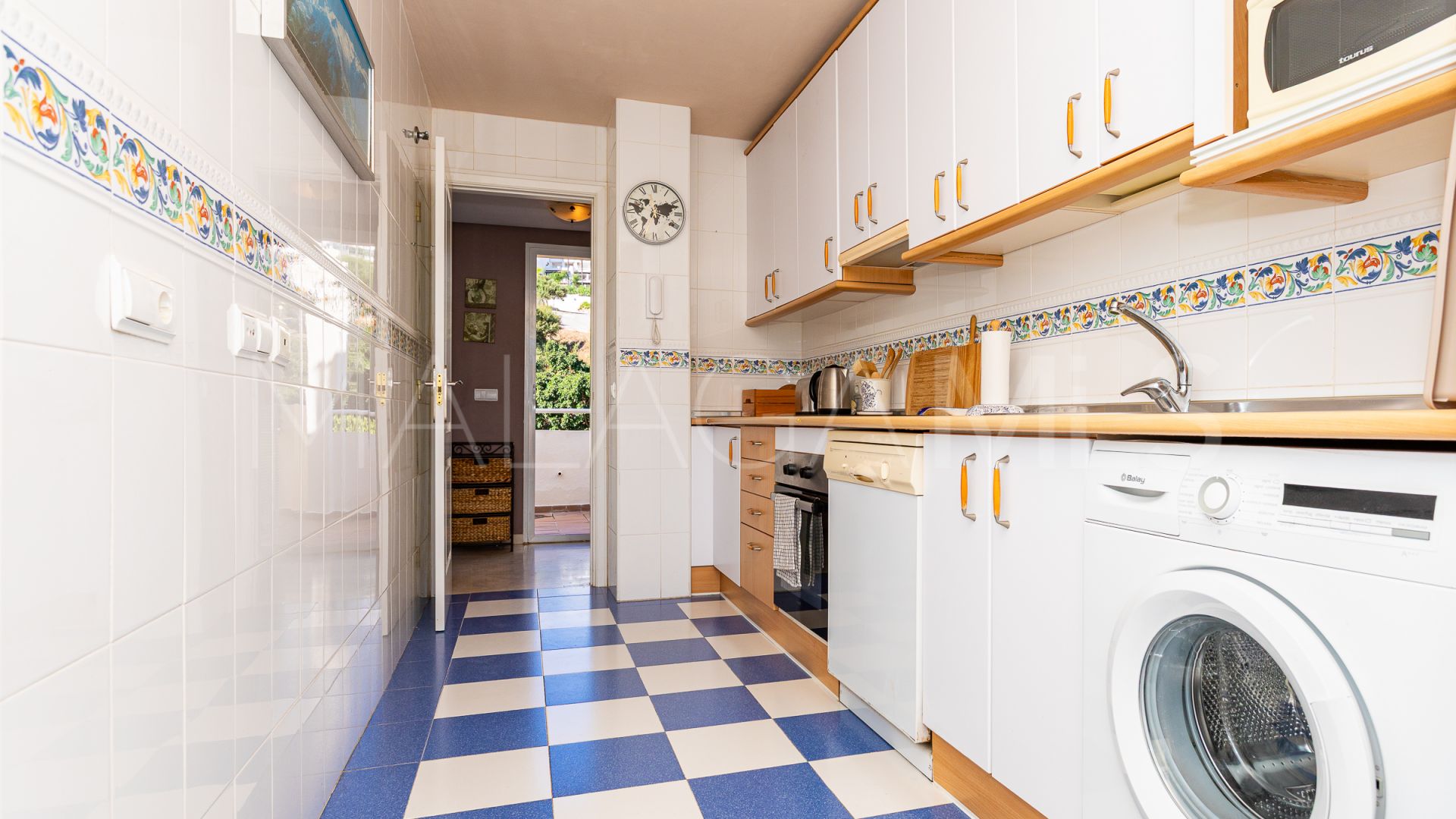 Penthaus for sale in Calahonda