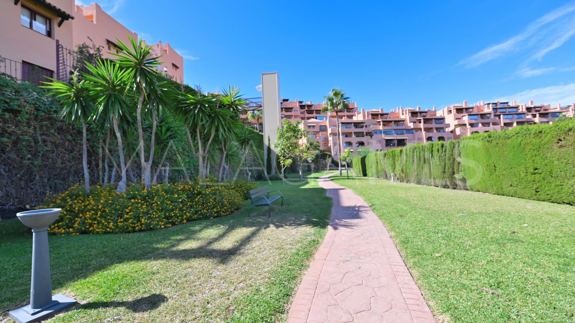Calahonda, apartamento de 2 bedrooms for sale