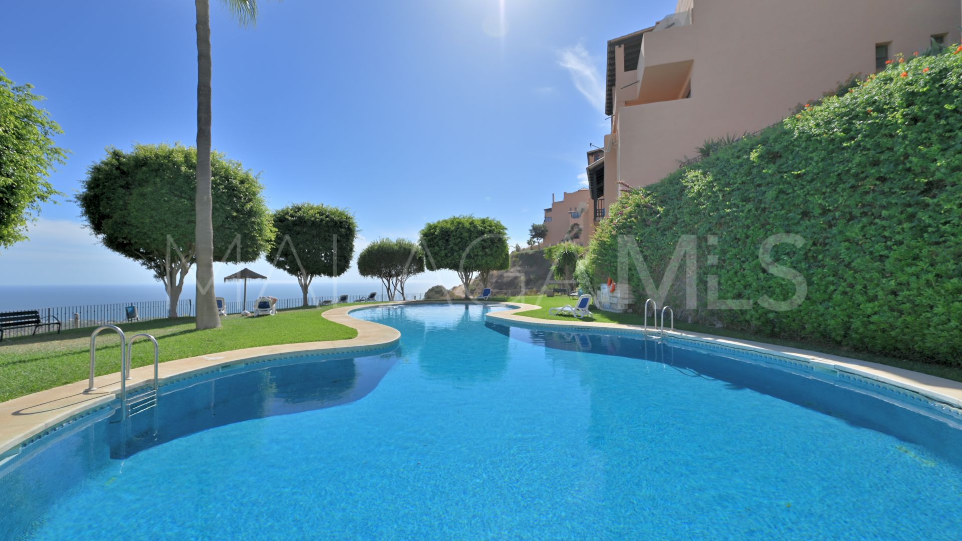 Calahonda, apartamento de 2 bedrooms for sale