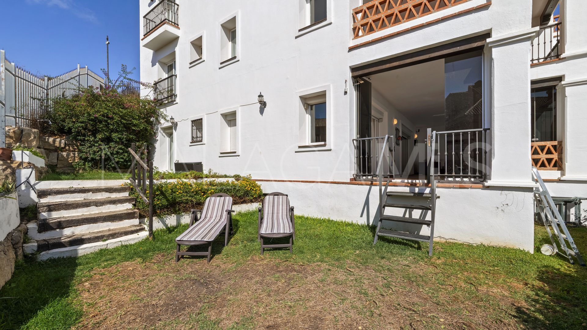 Calahonda 2 bedrooms ground floor apartment for sale