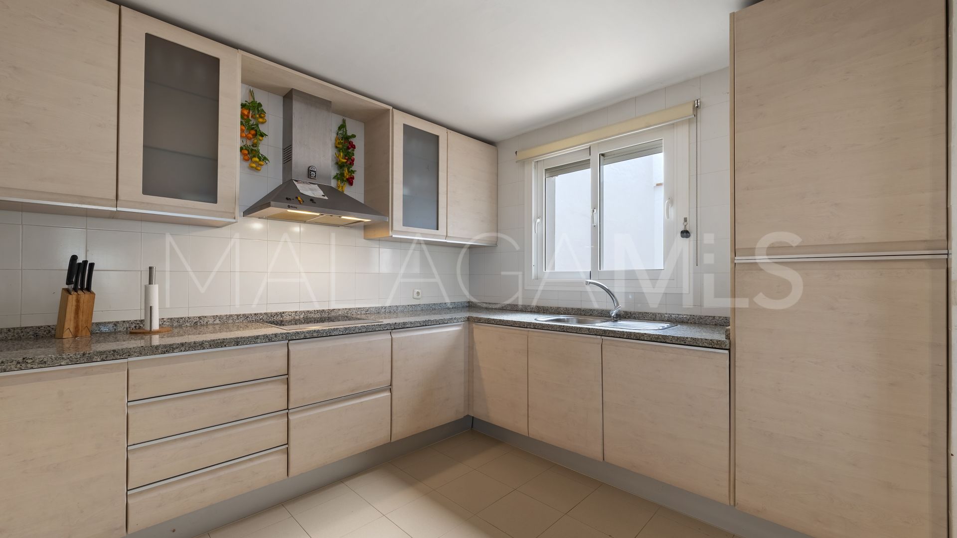 Calahonda 2 bedrooms ground floor apartment for sale