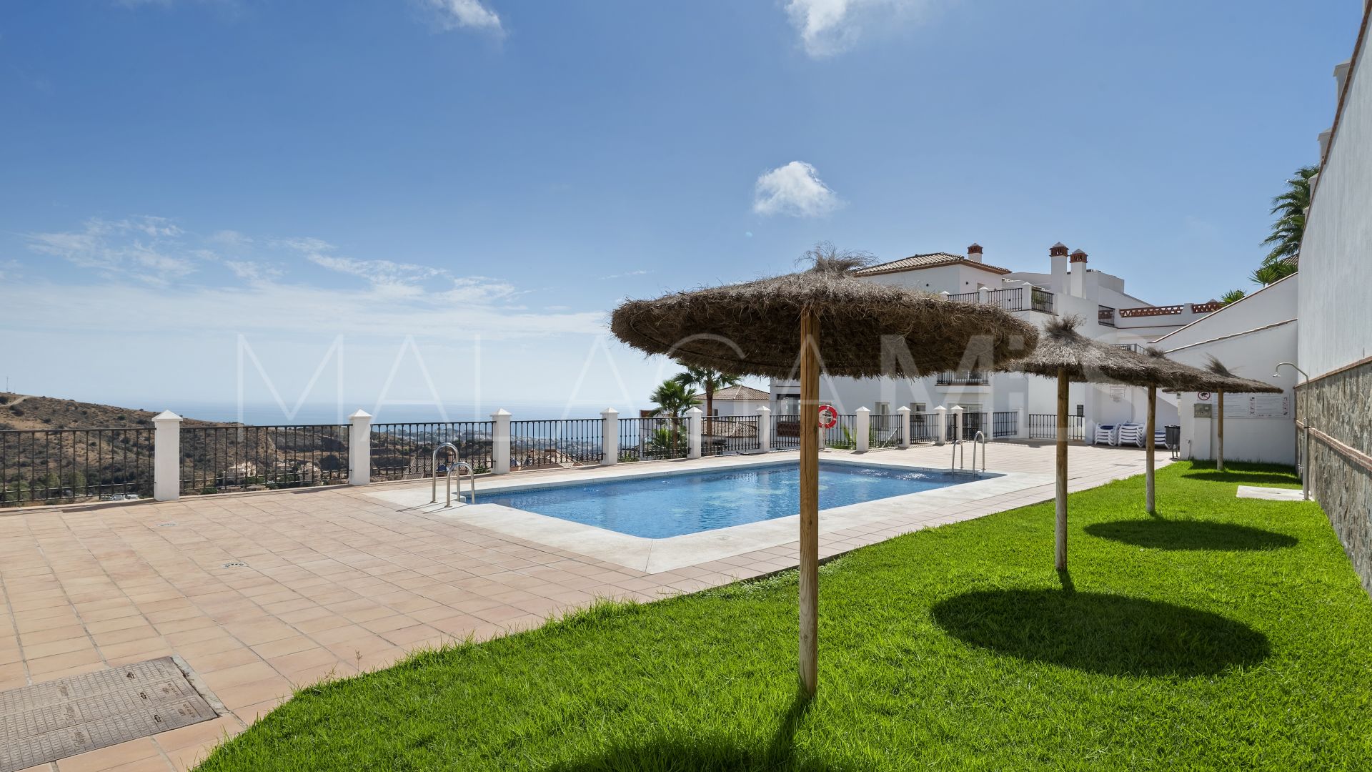 Calahonda 2 bedrooms ground floor apartment for sale