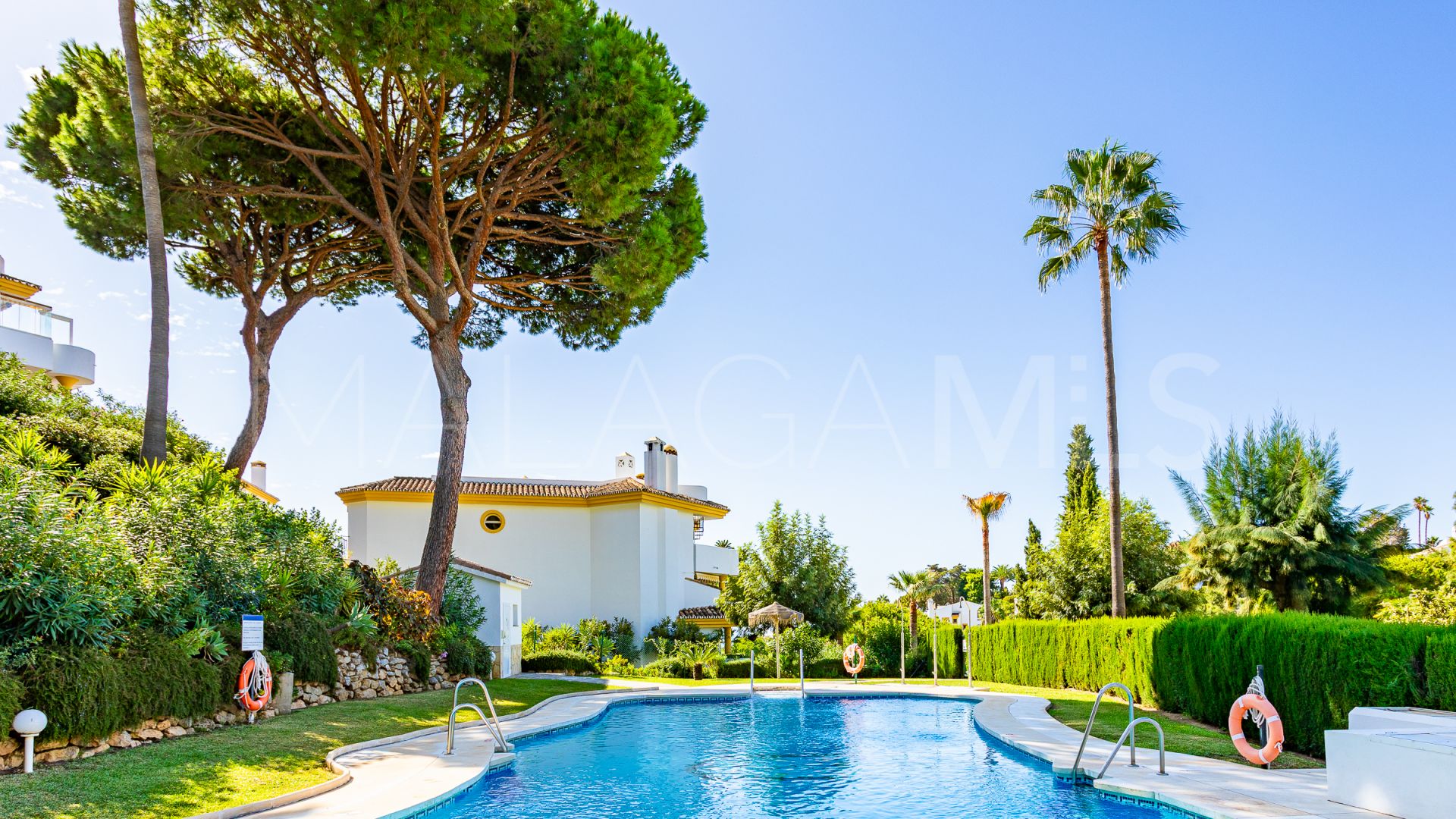 Appartement rez de chaussée for sale in Calahonda