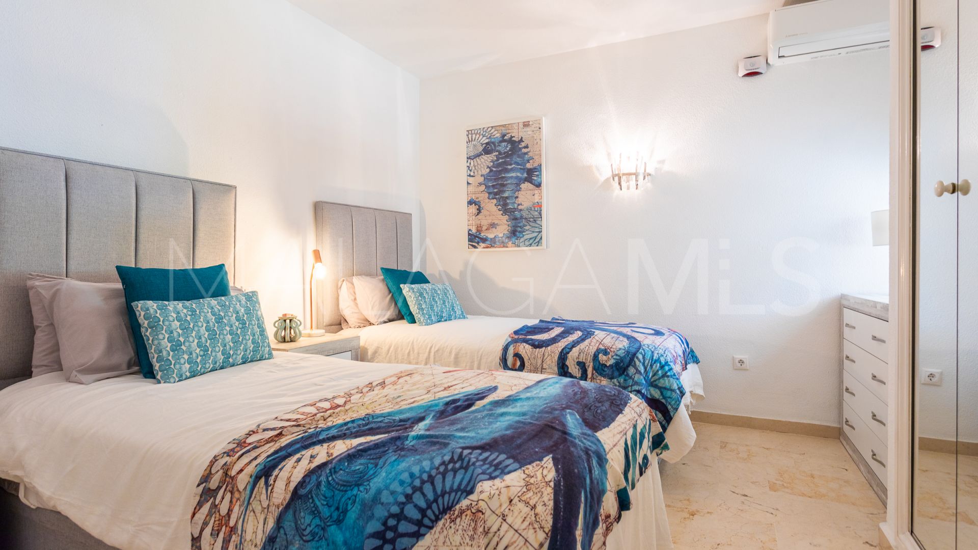 Appartement rez de chaussée for sale in Calahonda