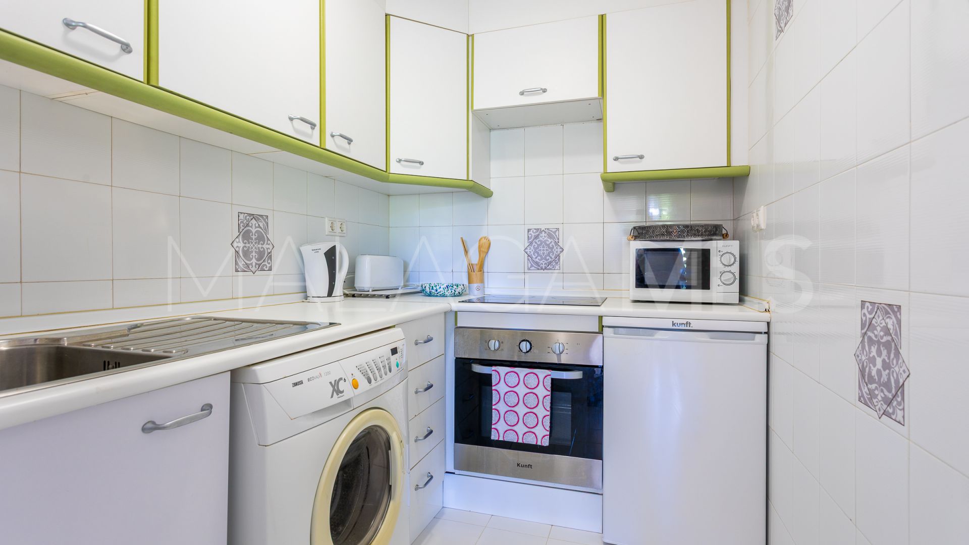 Appartement rez de chaussée for sale in Calahonda