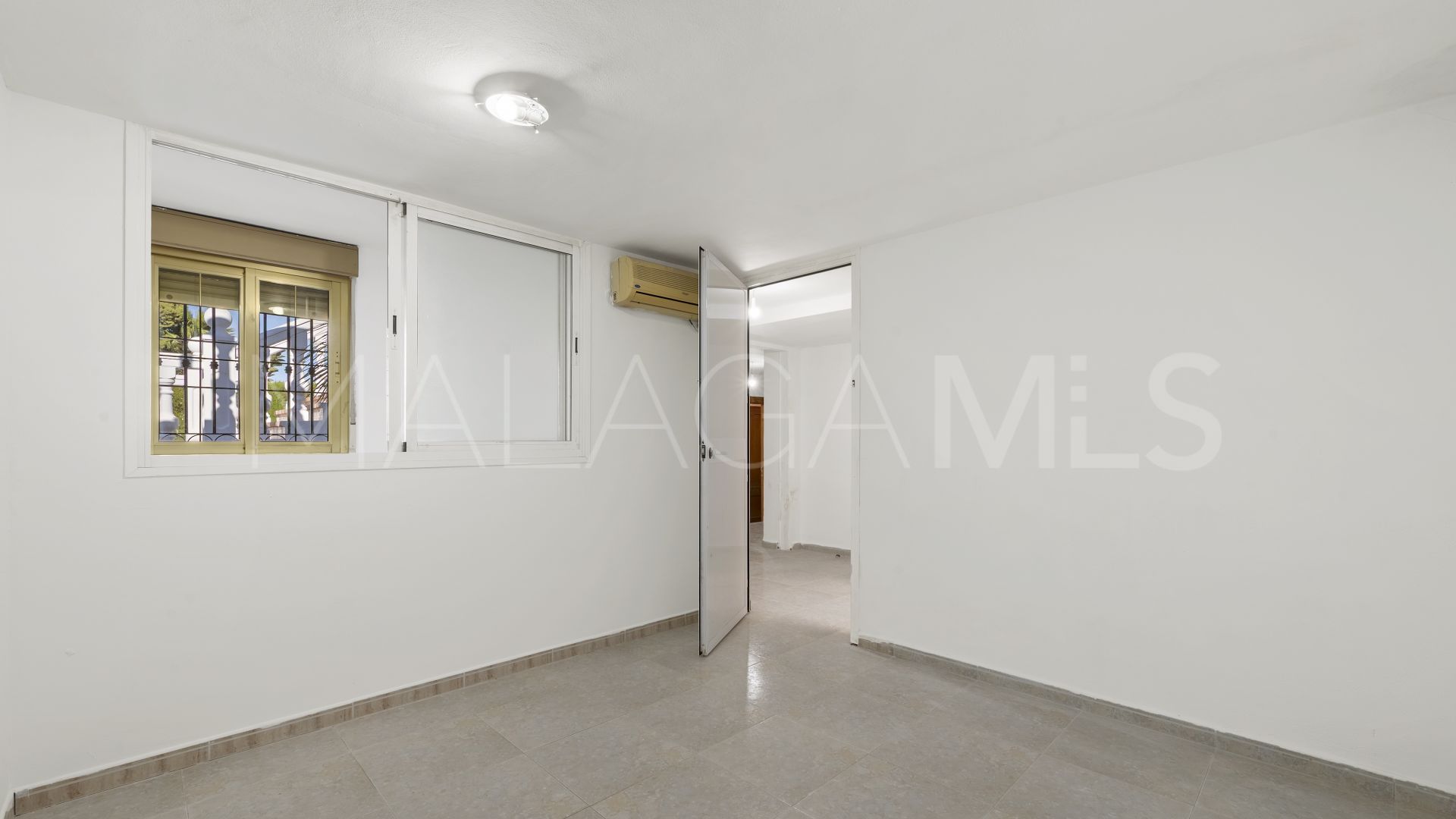 Villa for sale in Cerros del Aguila