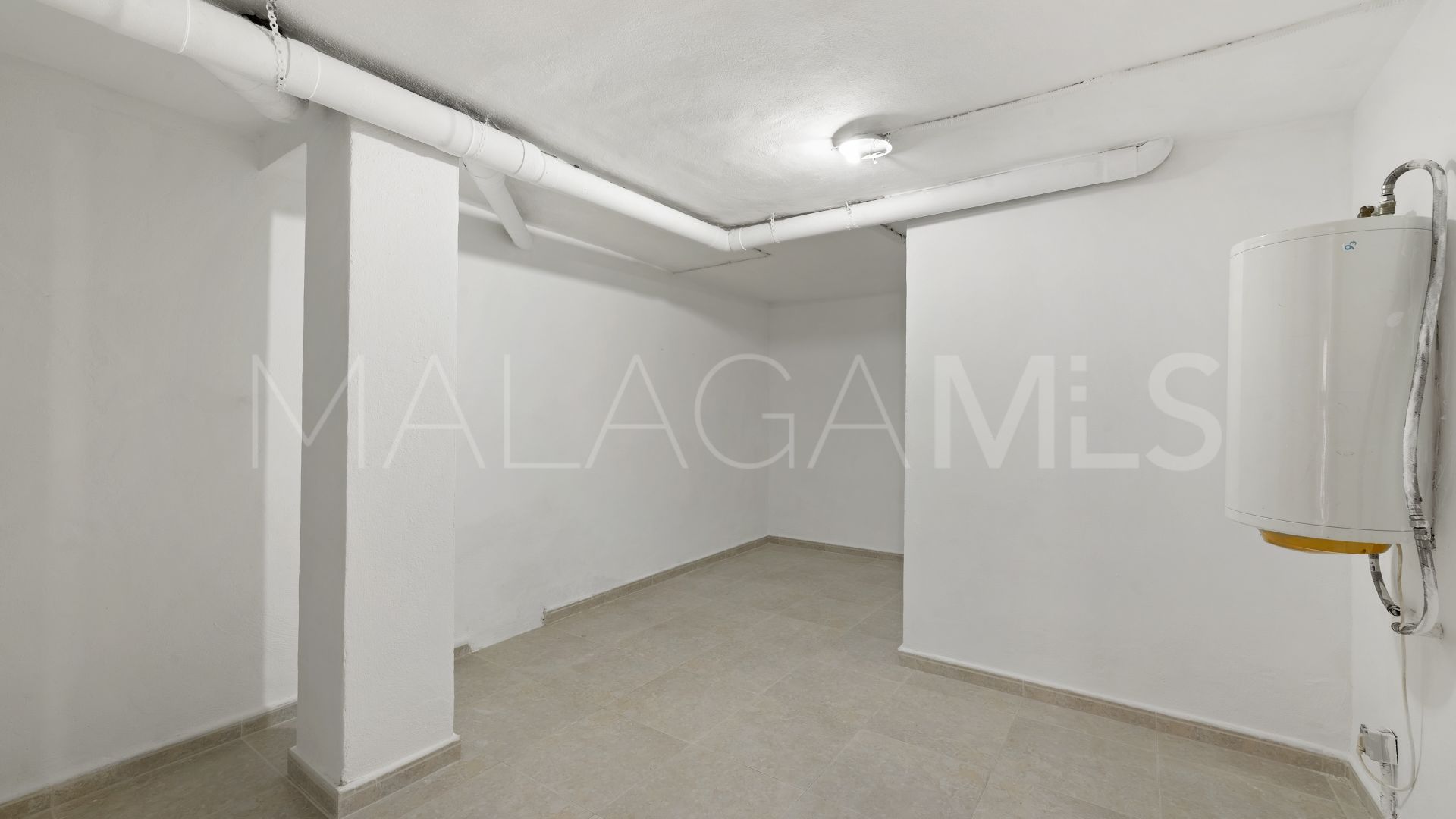 Villa for sale in Cerros del Aguila