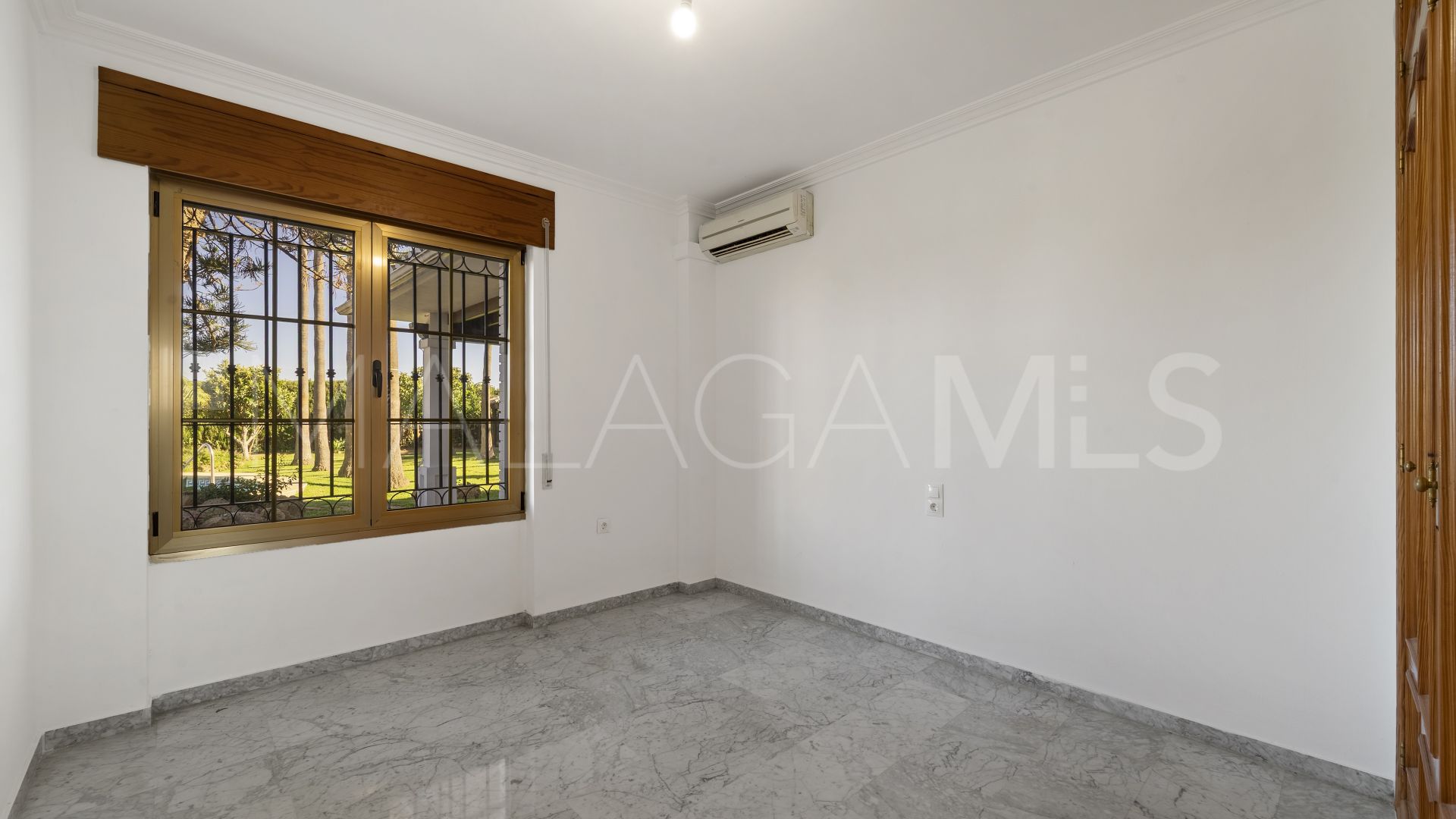 Villa for sale in Cerros del Aguila