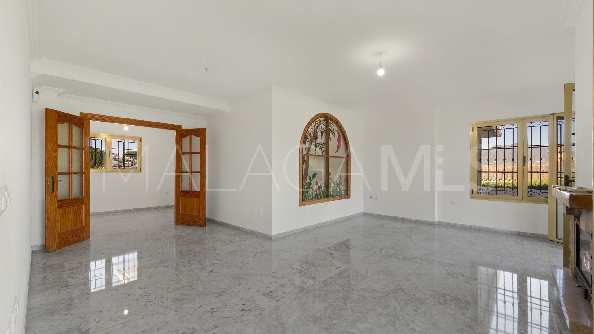 Villa for sale in Cerros del Aguila