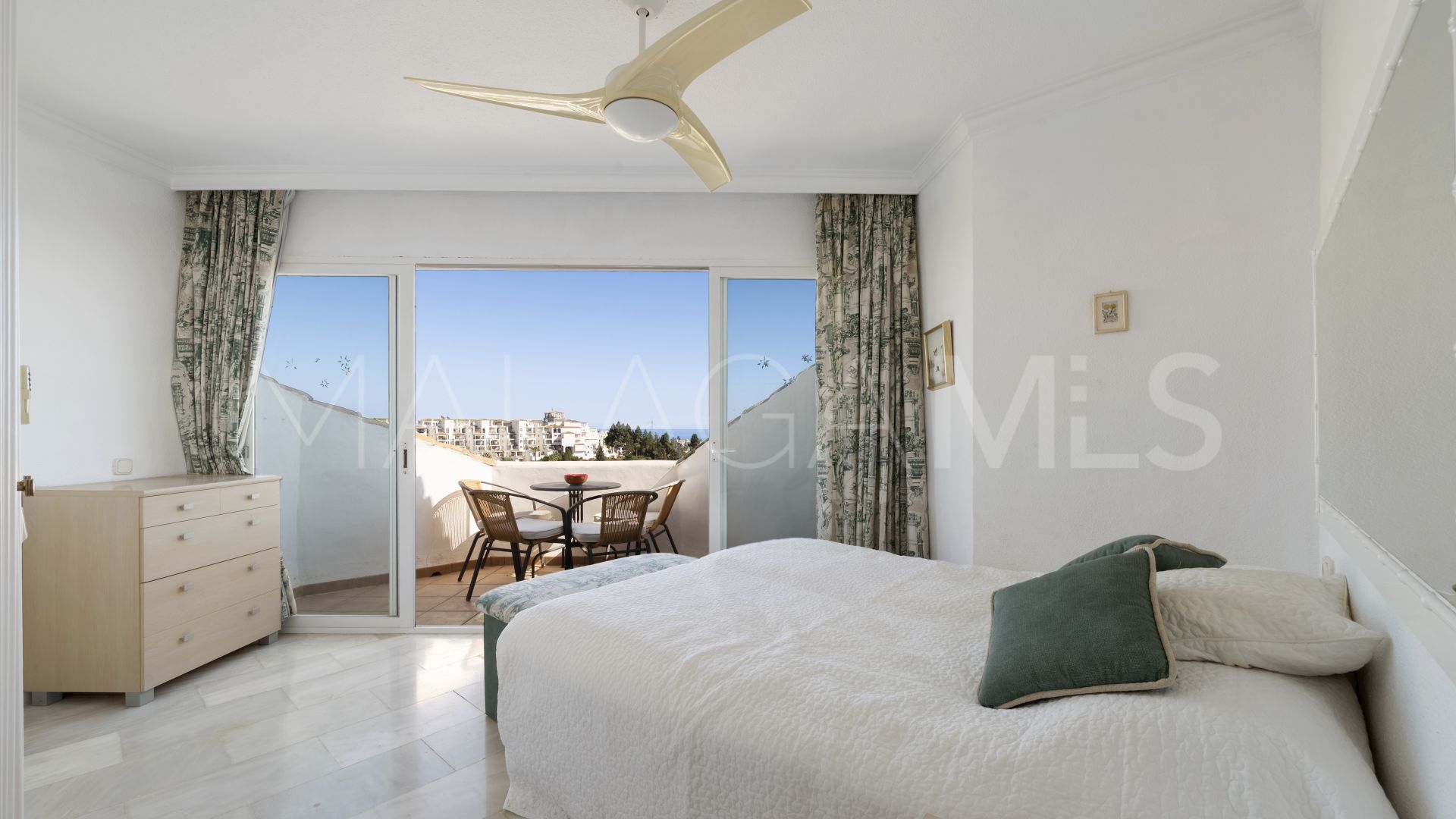 Appartement terrasse for sale in Calahonda