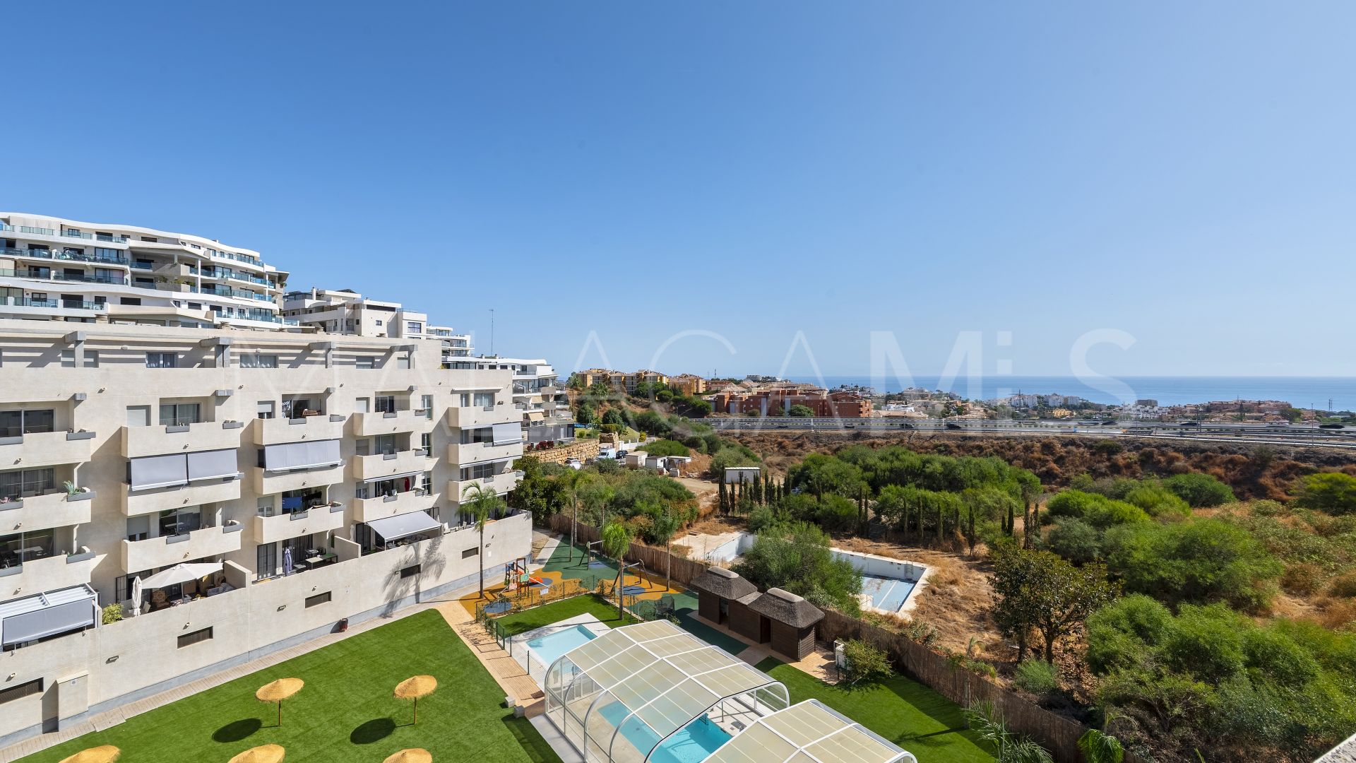 Takvåning for sale in Riviera del Sol