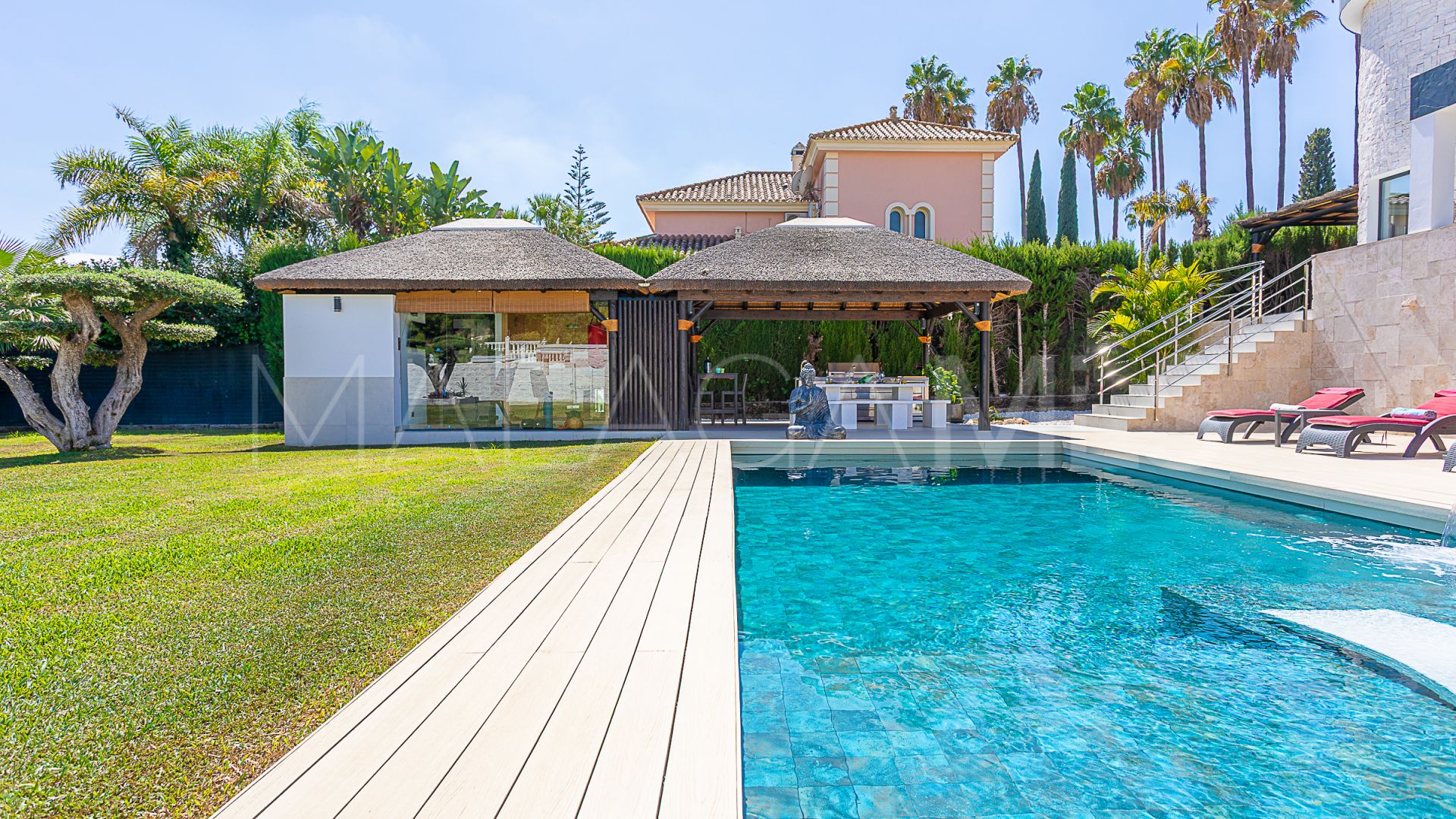 Villa for sale in Mijas Golf