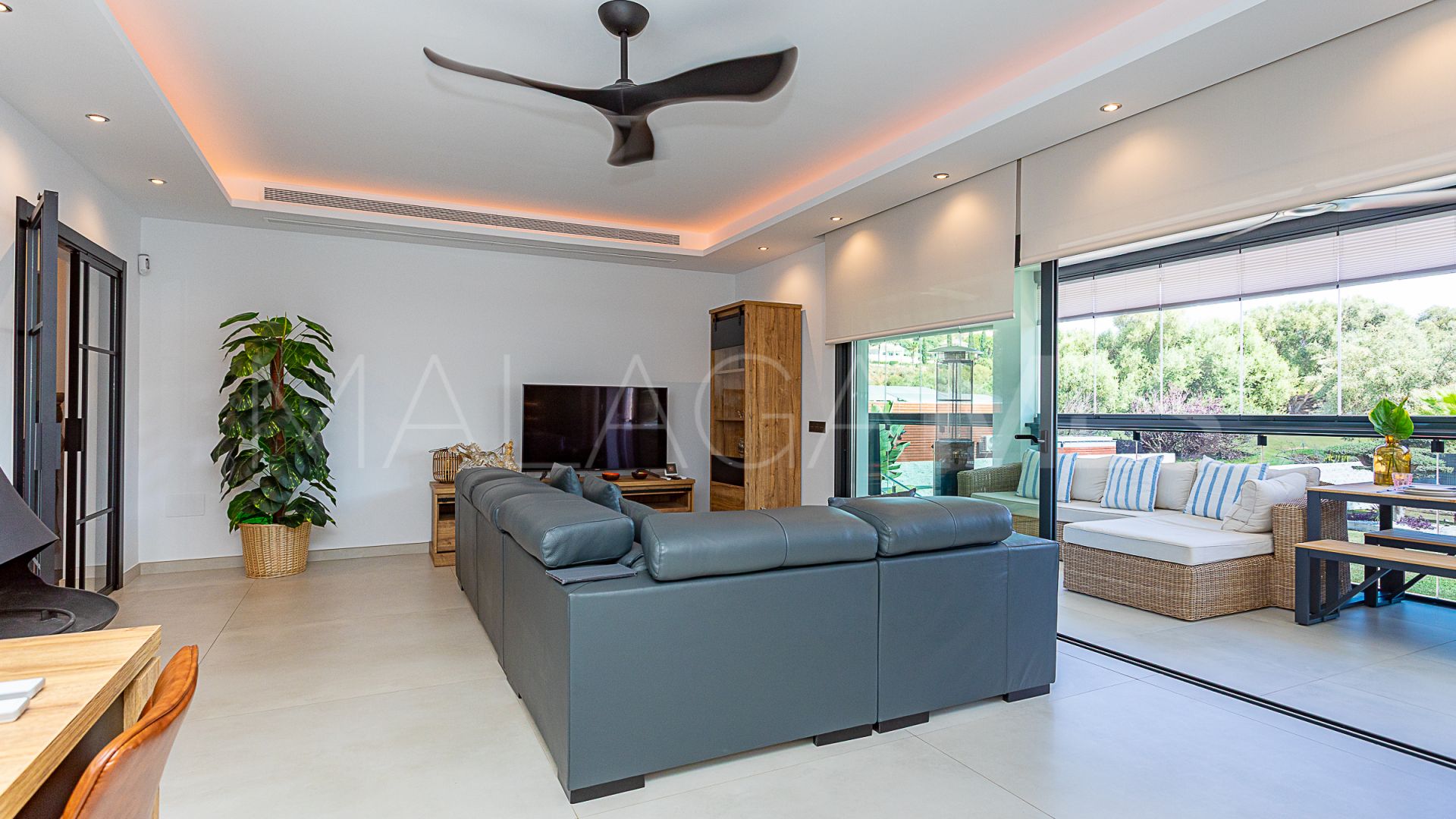 Villa for sale in Mijas Golf