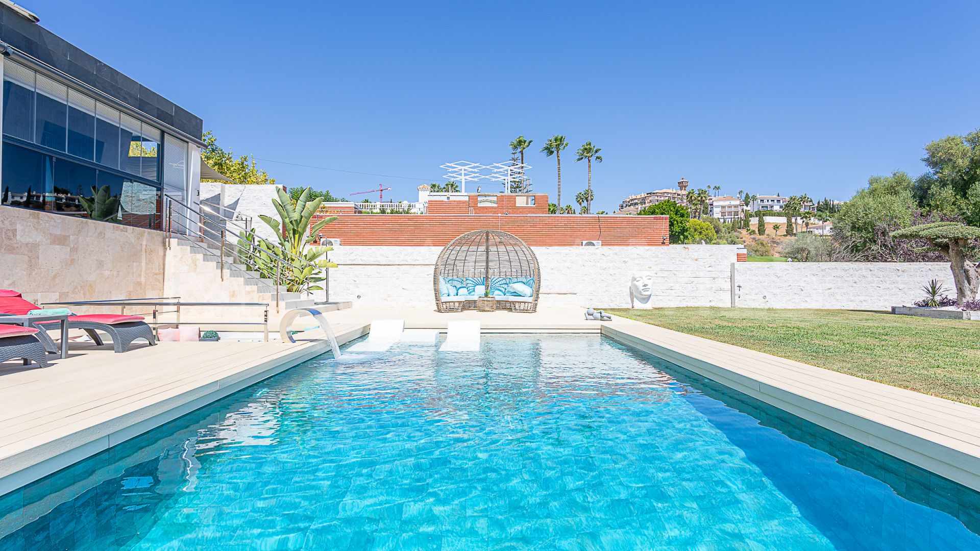 Villa for sale in Mijas Golf