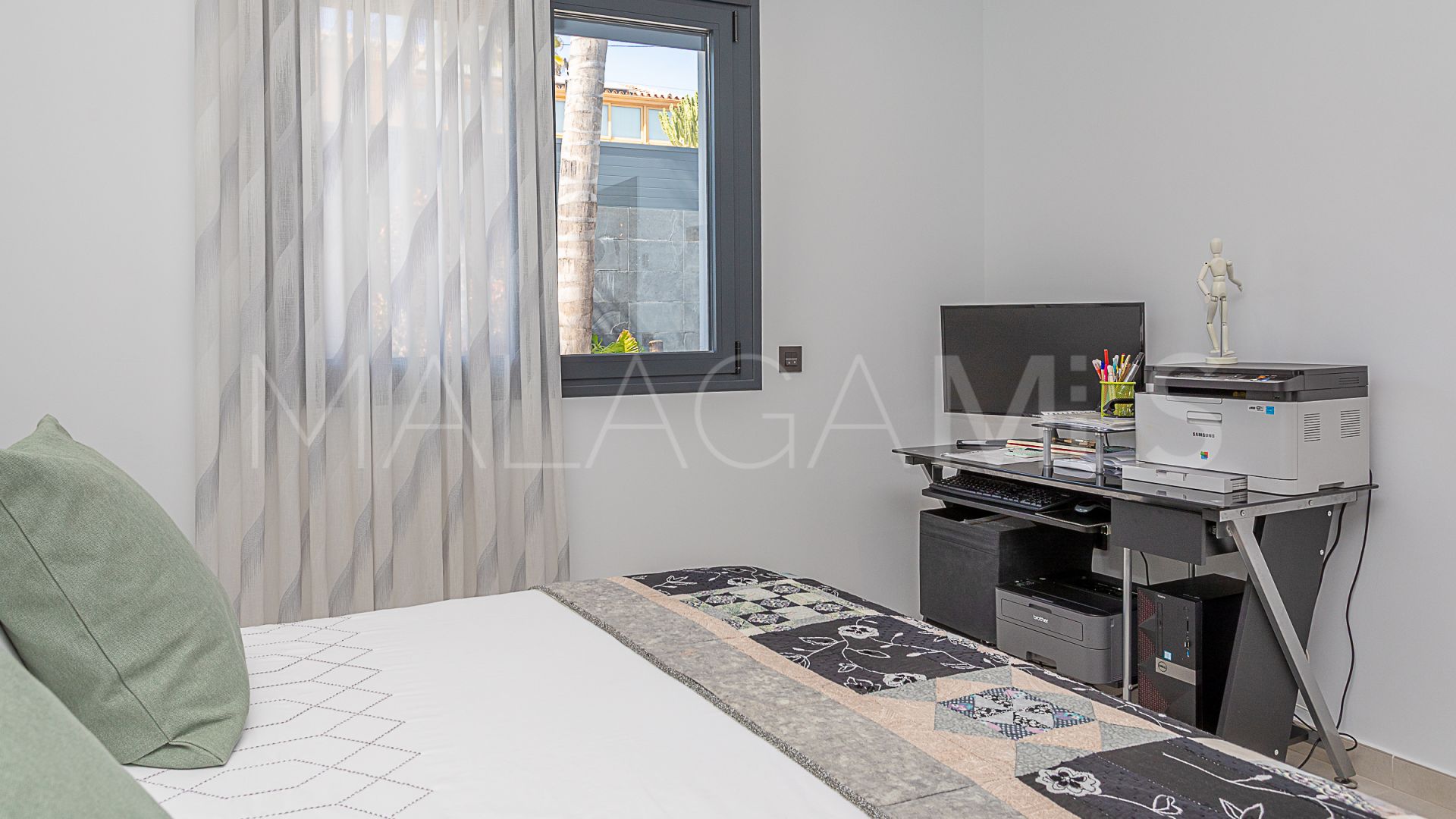 Villa for sale in Mijas Golf
