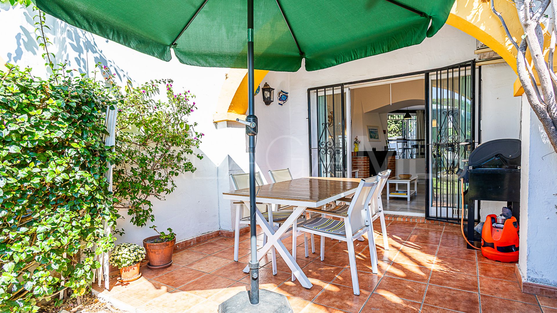 Reihenhaus for sale in Calahonda