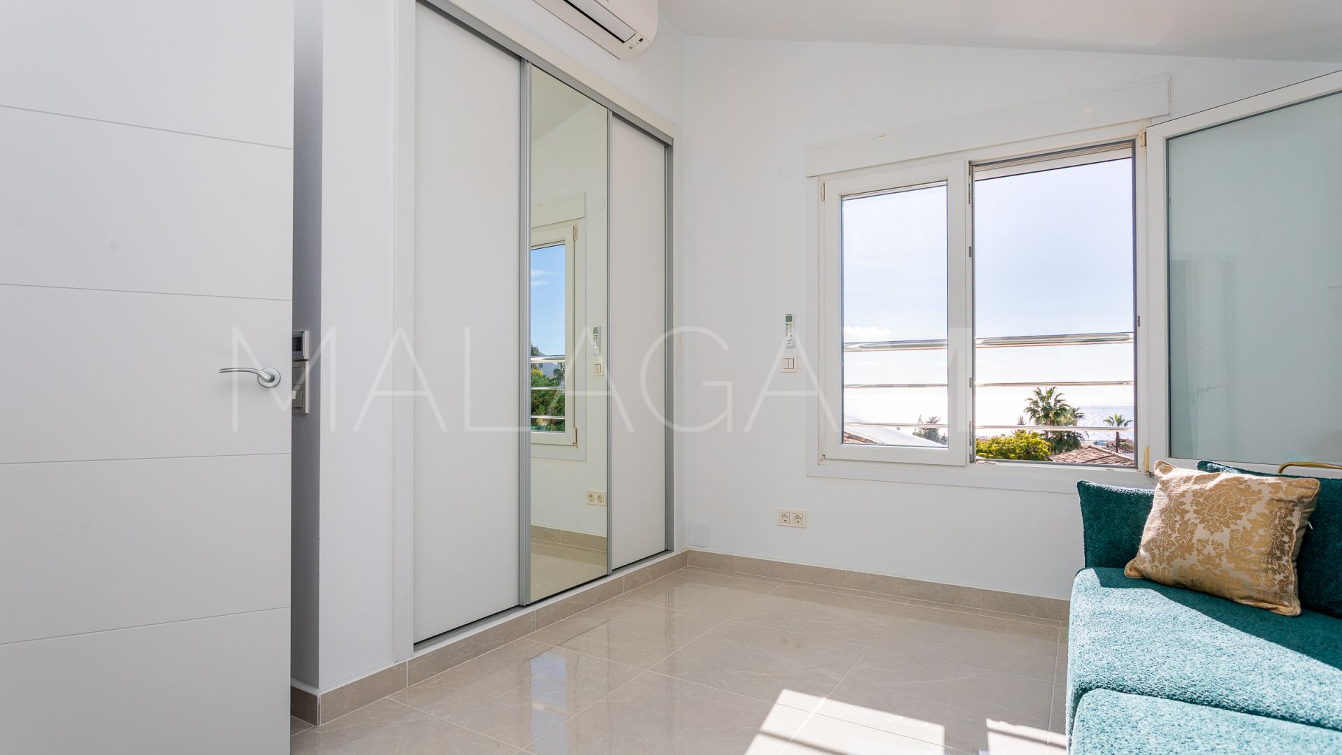 Calahonda, villa de 3 bedrooms a la venta