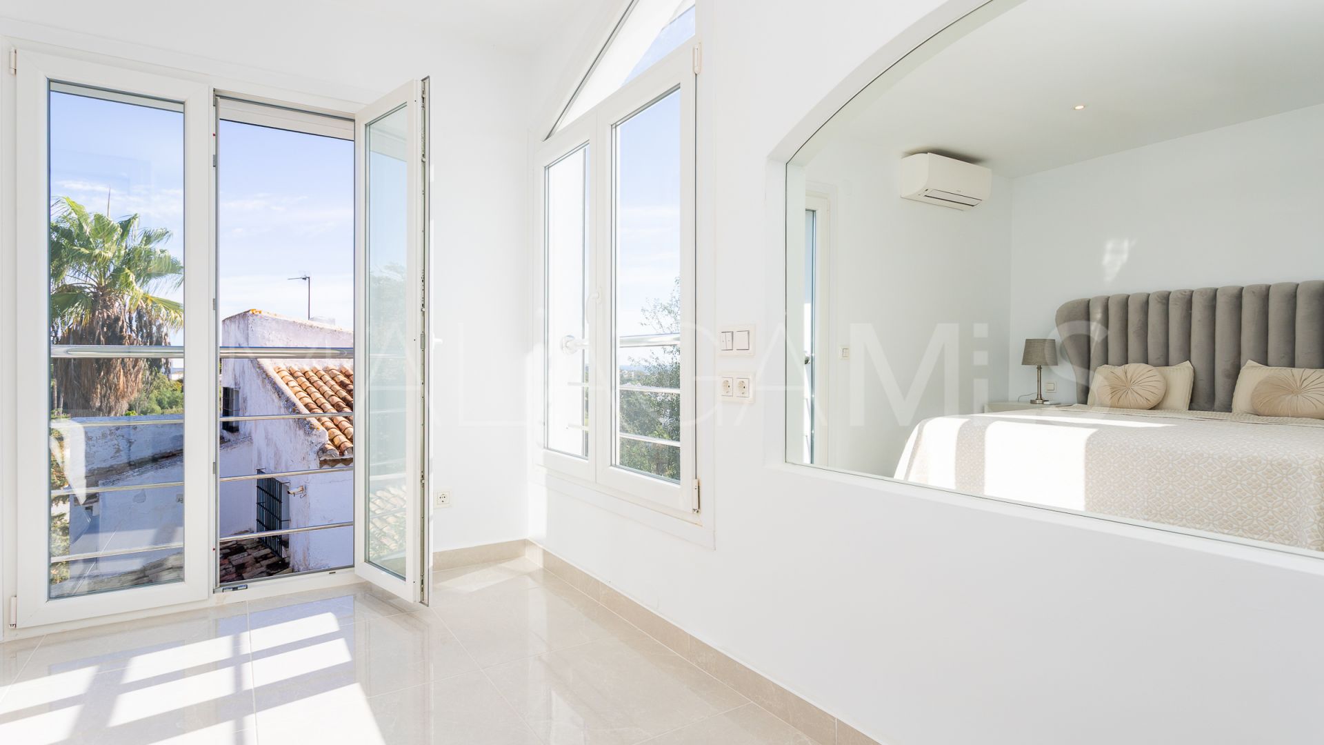 Calahonda, villa de 3 bedrooms a la venta