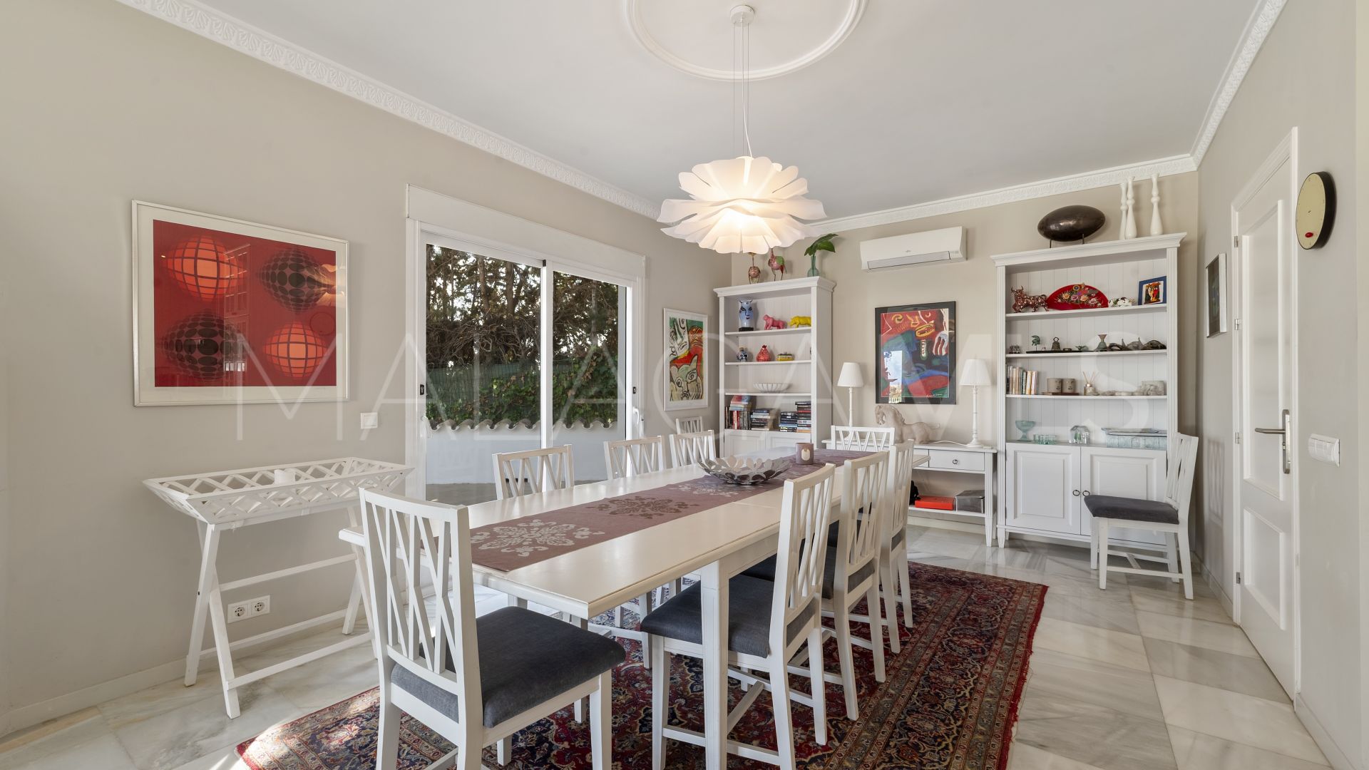 Villa for sale de 4 bedrooms in Sierrezuela