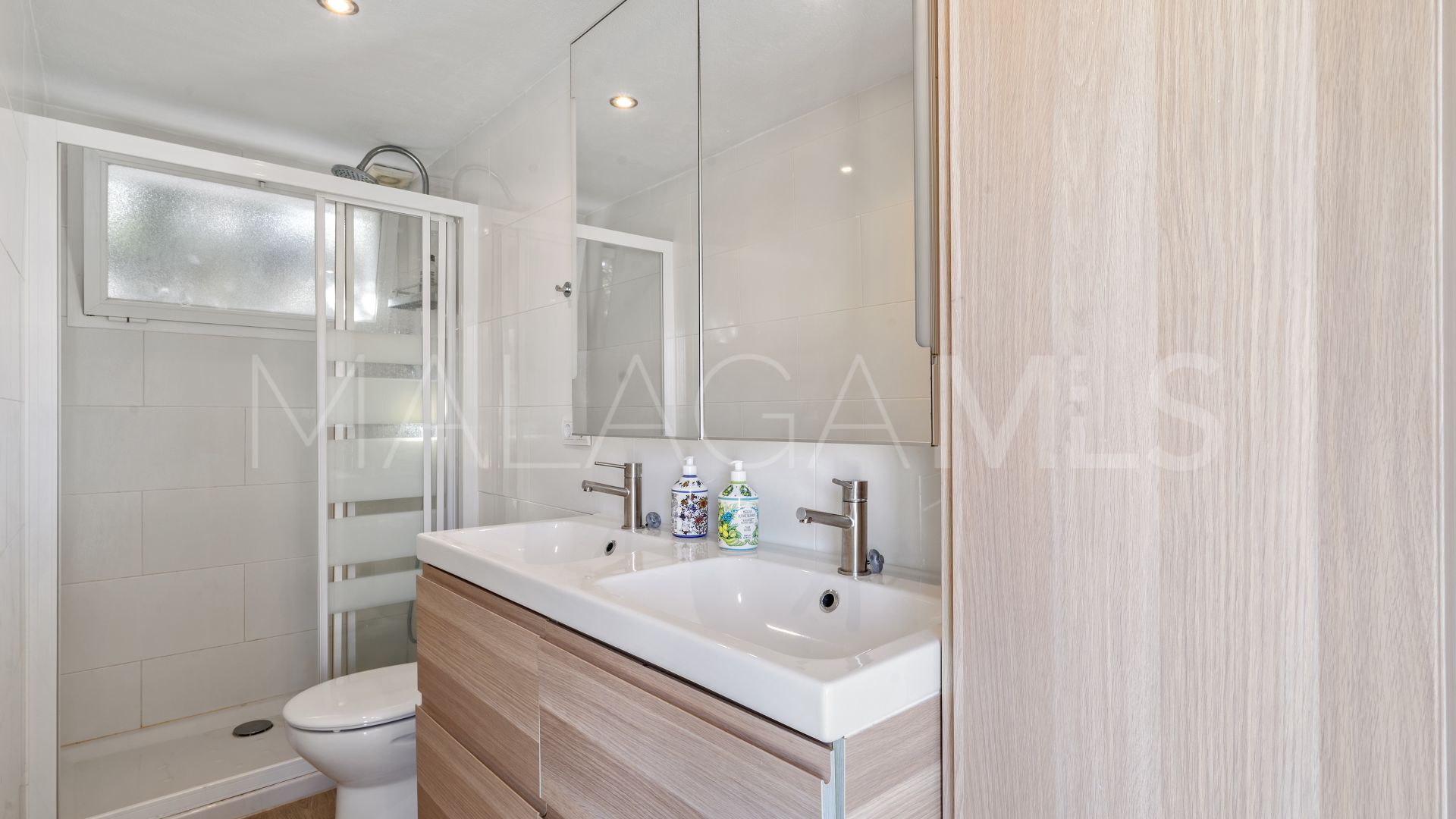 Villa for sale de 4 bedrooms in Sierrezuela